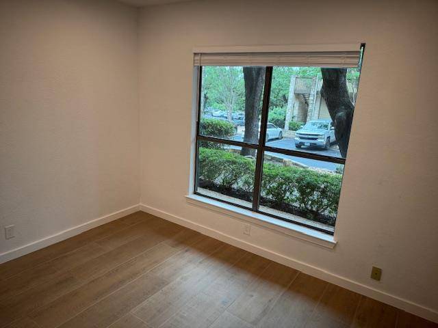 5524 BEE CAVE RD, Austin, TX 78746