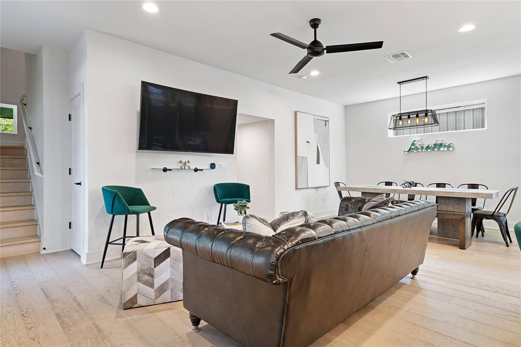 1306 Navasota ST, Austin, TX 78702