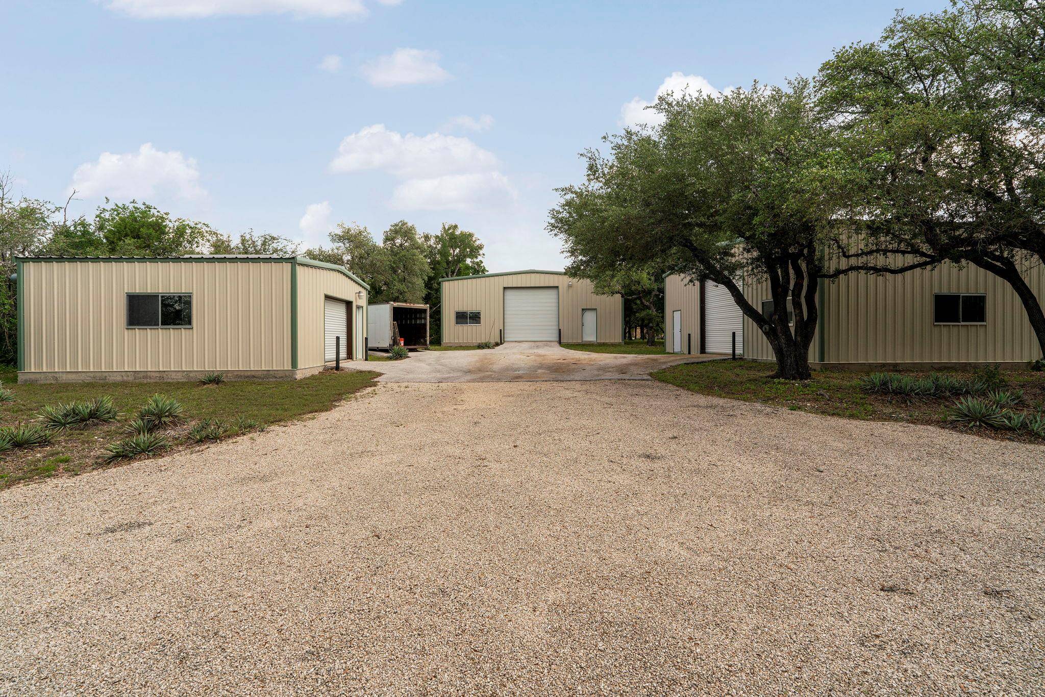 618 County Road 156, Granger, TX 76530