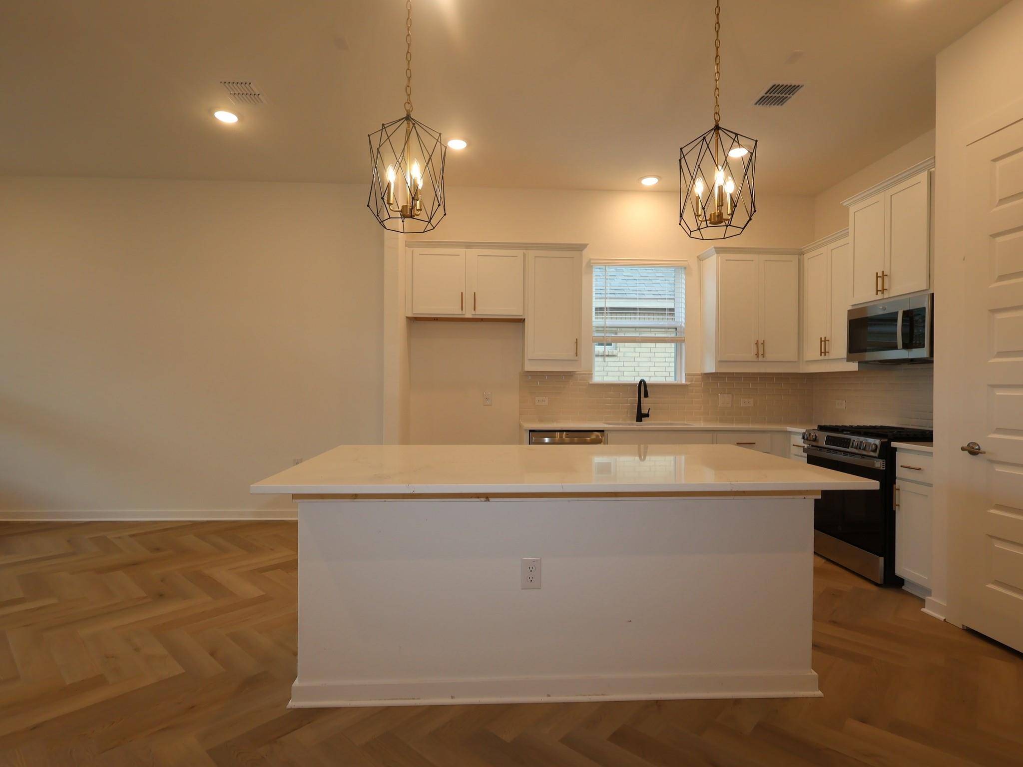 13104 Incline DR, Austin, TX 78652