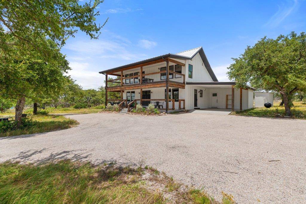 784 River View DR, Johnson City, TX 78636