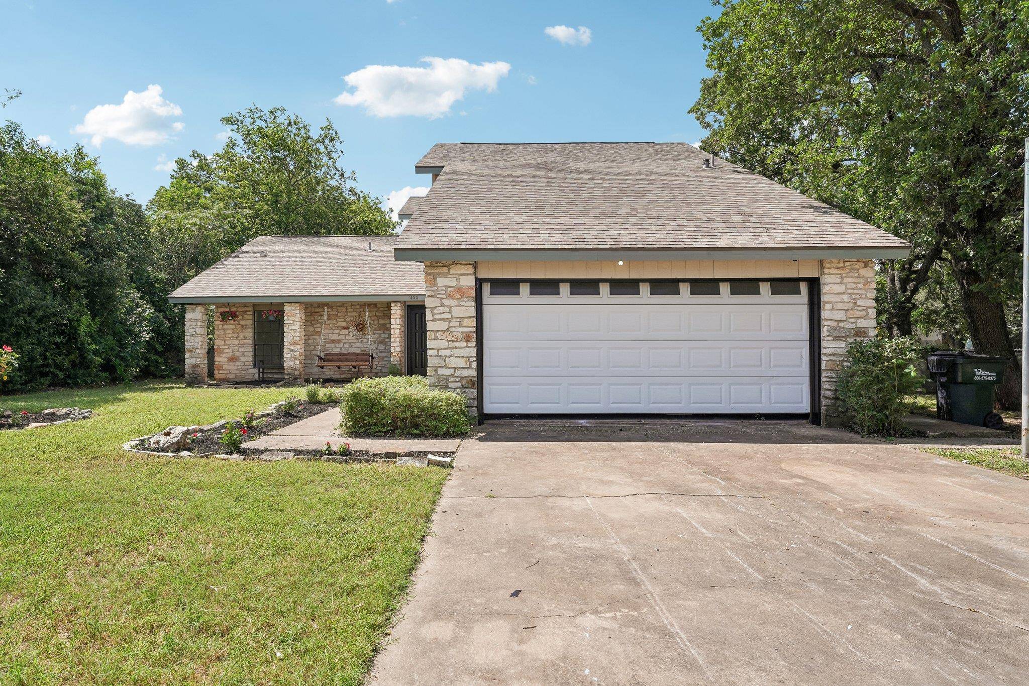 1100 Riverbend DR, Georgetown, TX 78628