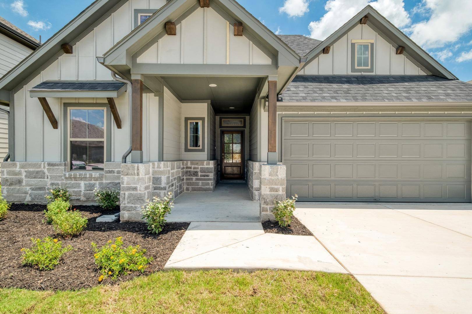 114 Malibu, Hutto, TX 78634