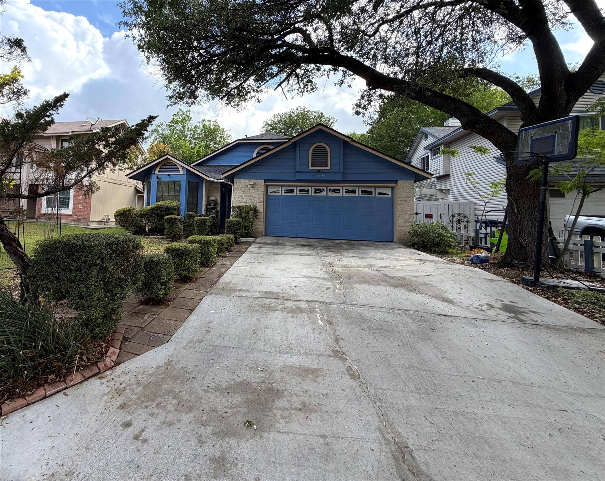 12321 Yarmont WAY, Austin, TX 78753