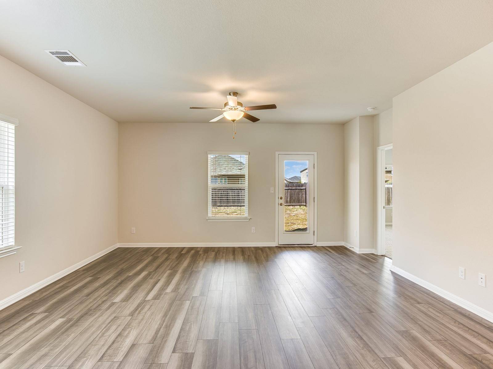 4220 Texoma DR, Pflugerville, TX 78660