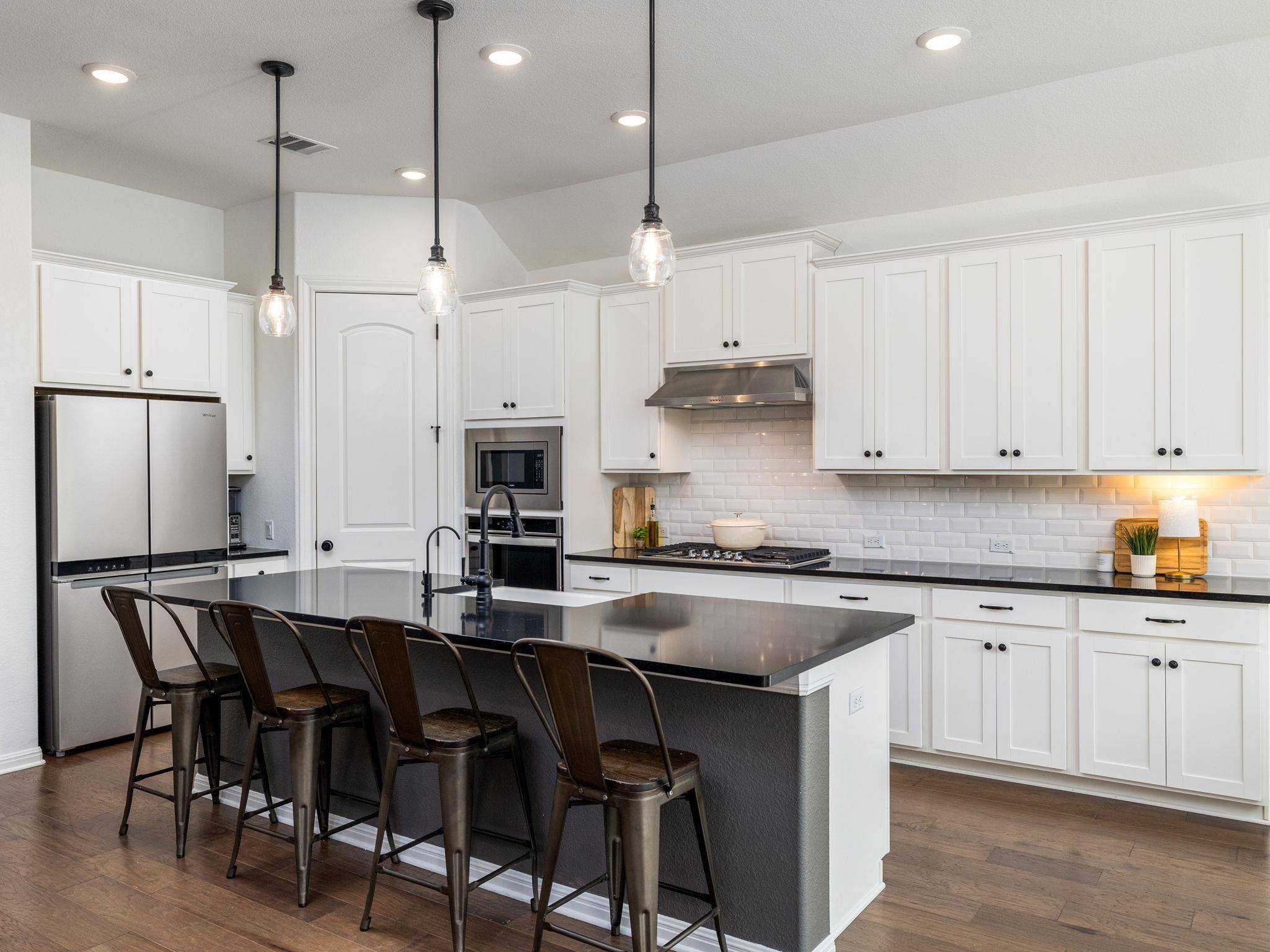 1491 Hazy Hills LOOP, Dripping Springs, TX 78620