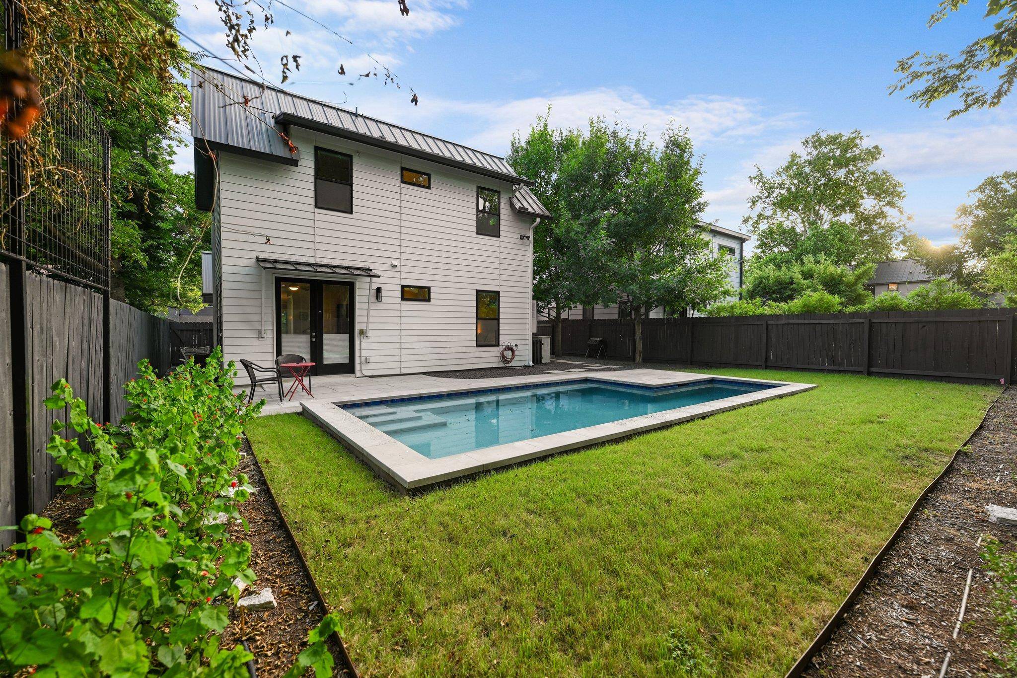 1506 W Saint Johns Ave, Austin, TX 78757