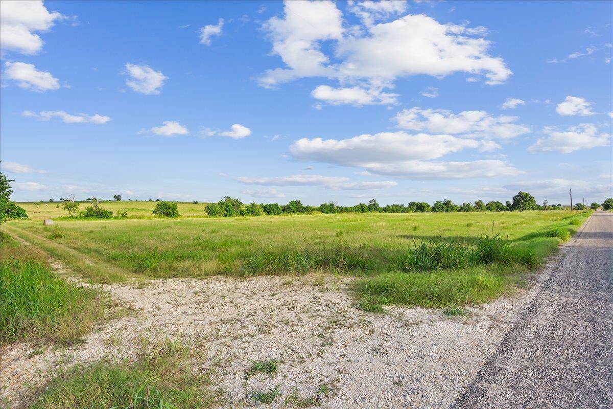1700 CR 322, Bartlett, TX 76511