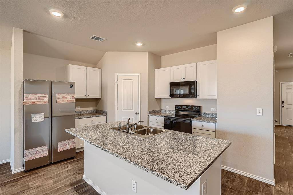 5832 Brocade DR, Austin, TX 78724