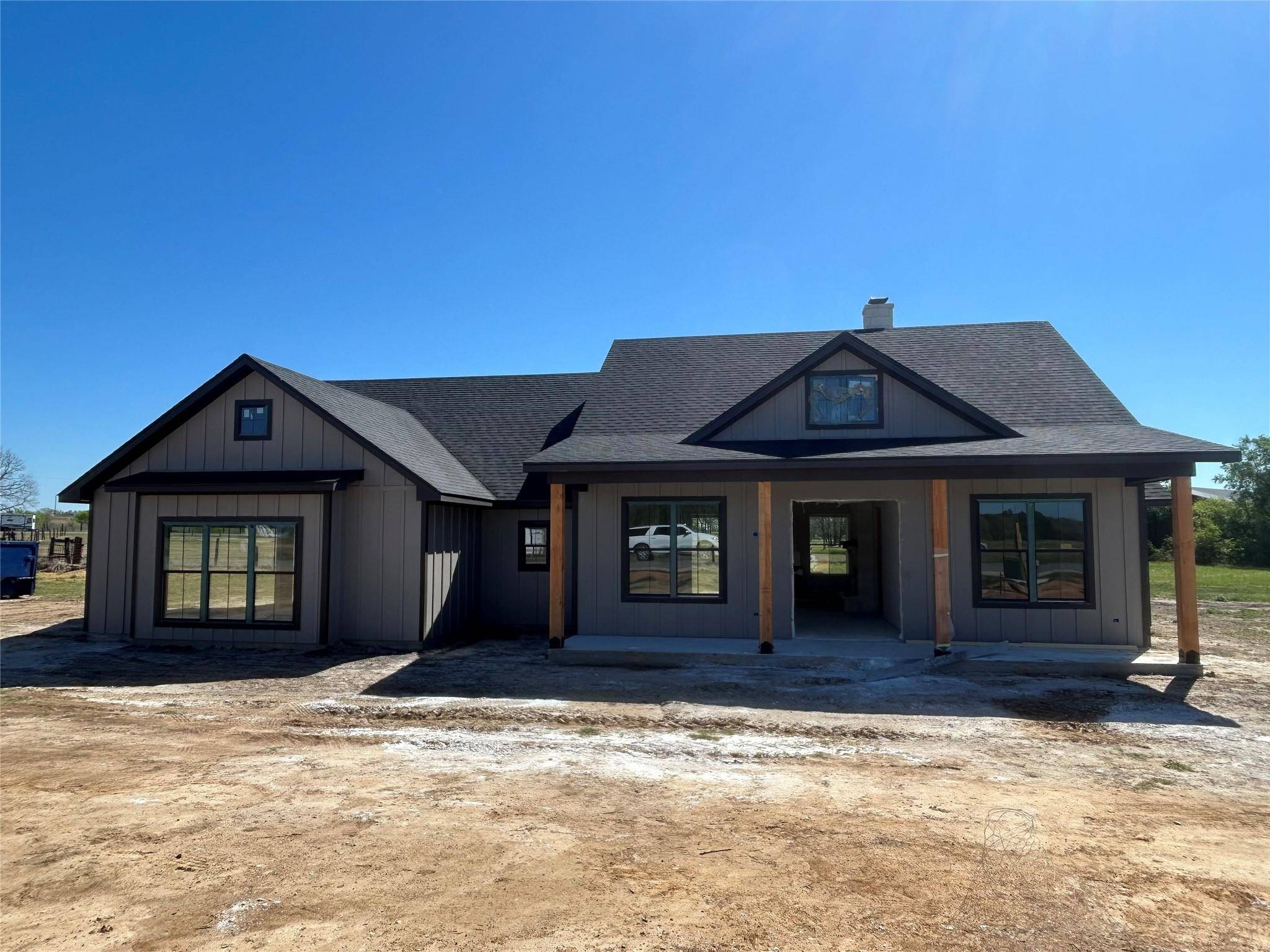 103 Pueblo DR, Caldwell, TX 77836