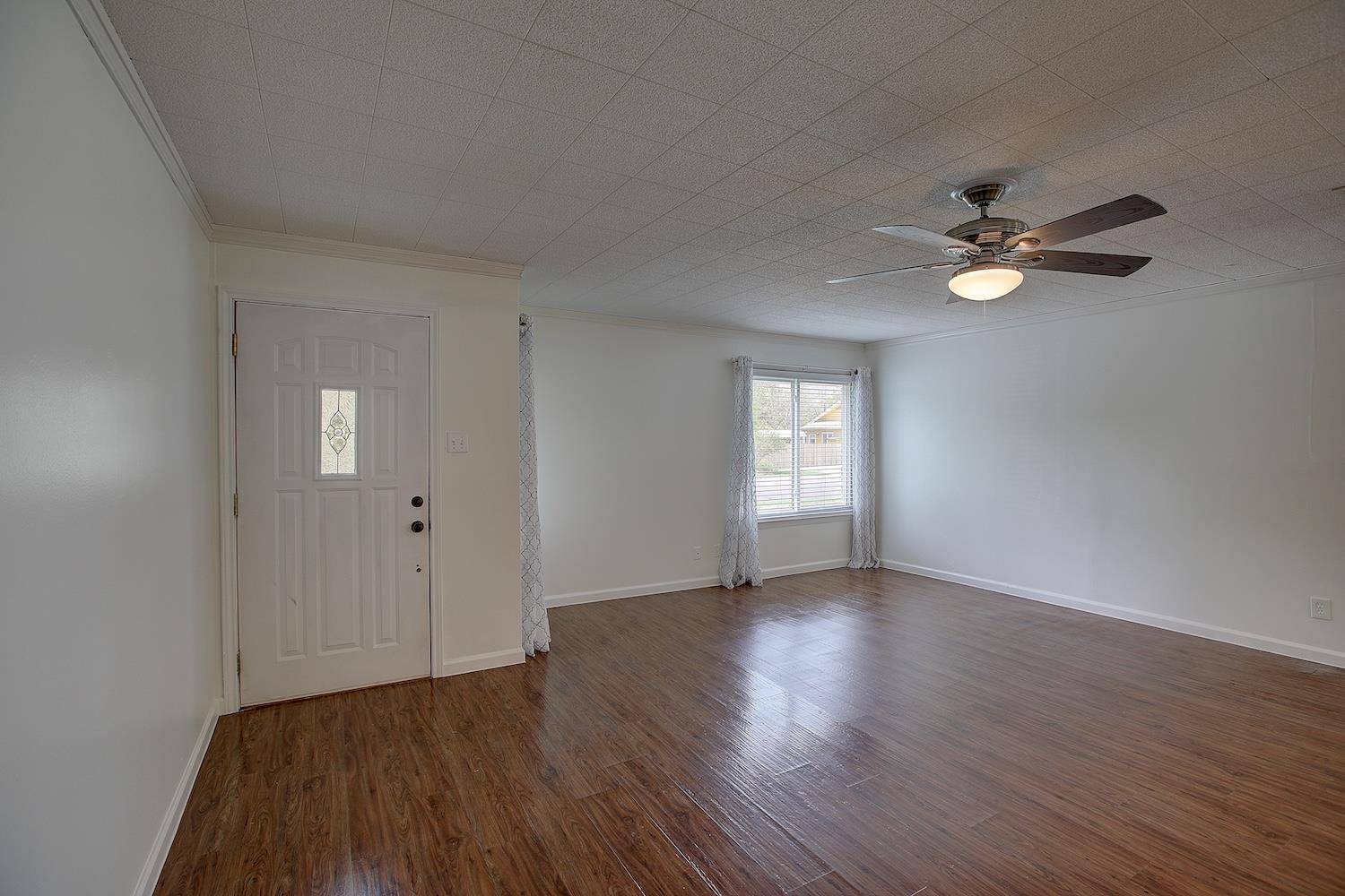 1307 Vine ST, Georgetown, TX 78626