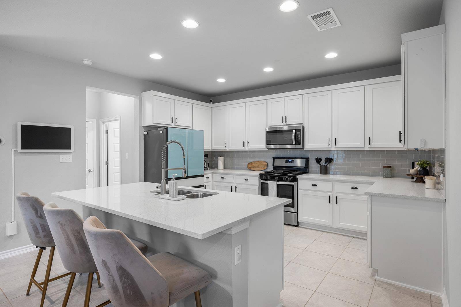 1140 Kimblewick DR, Georgetown, TX 78626