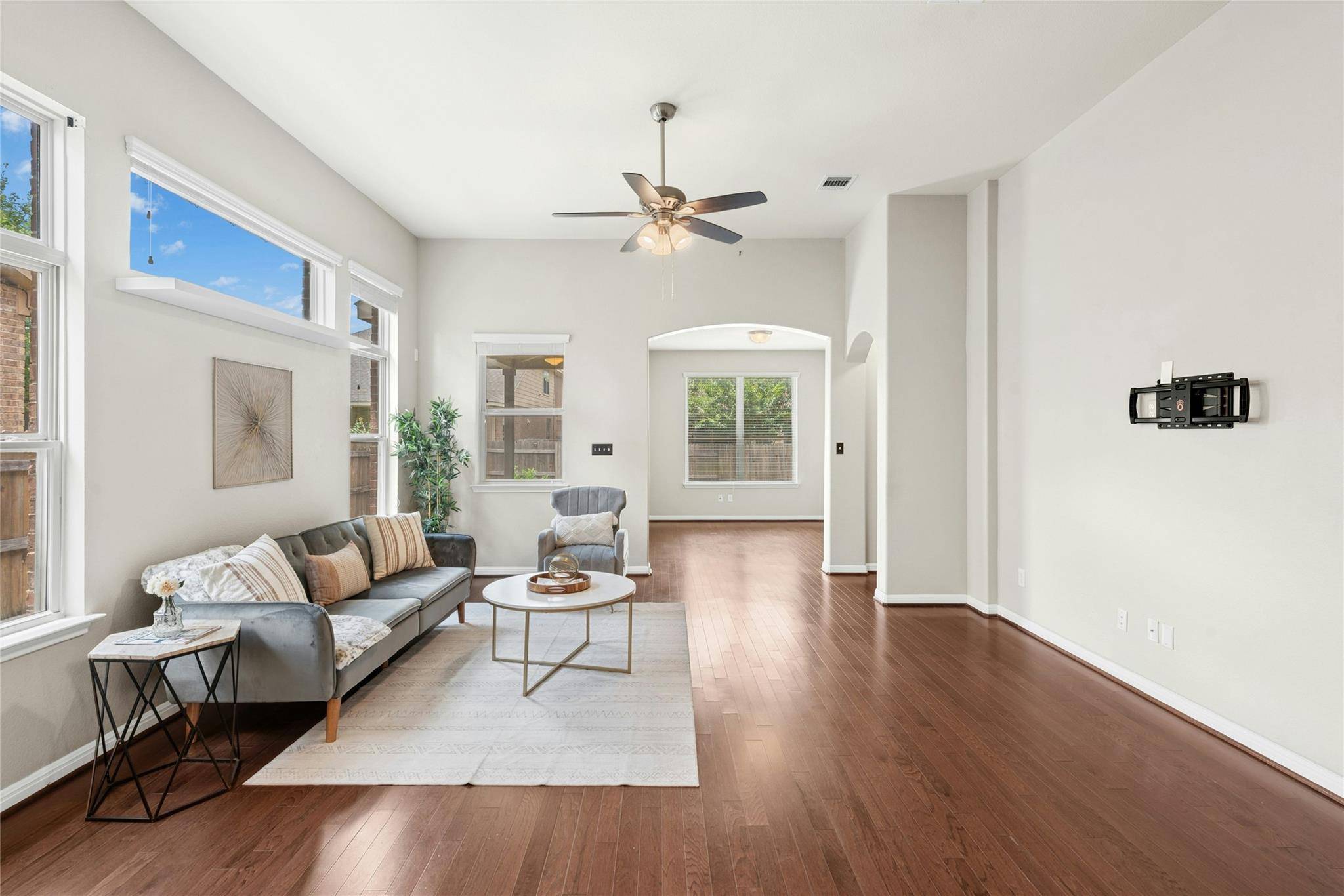 2704 Santa Ana LN, Round Rock, TX 78665