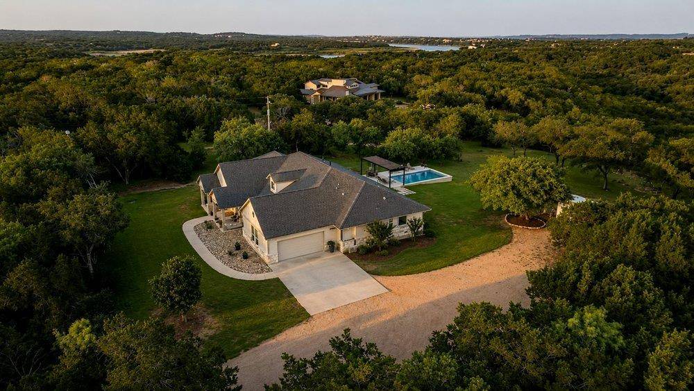 335 Turkey Tree RD, Spicewood, TX 78669