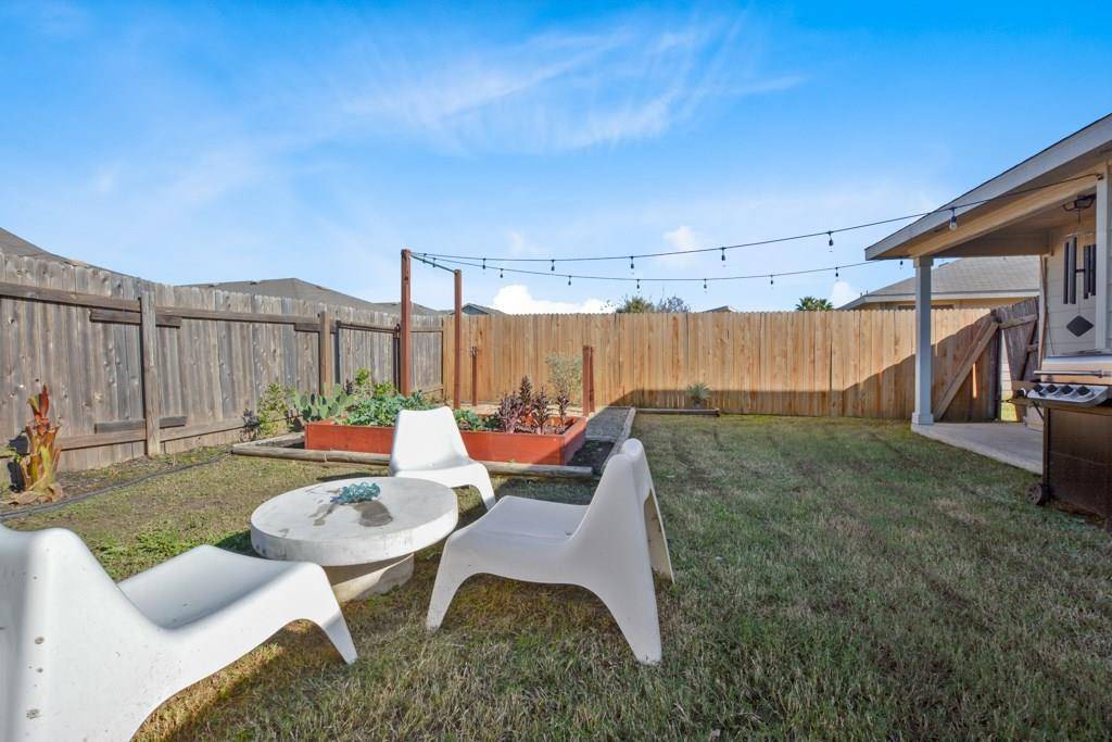 7608 Cayenne LN, Austin, TX 78741
