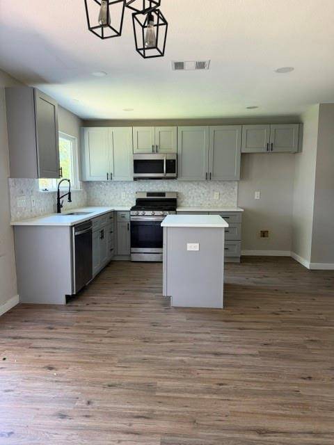 1201 Tremont DR, Cedar Park, TX 78613