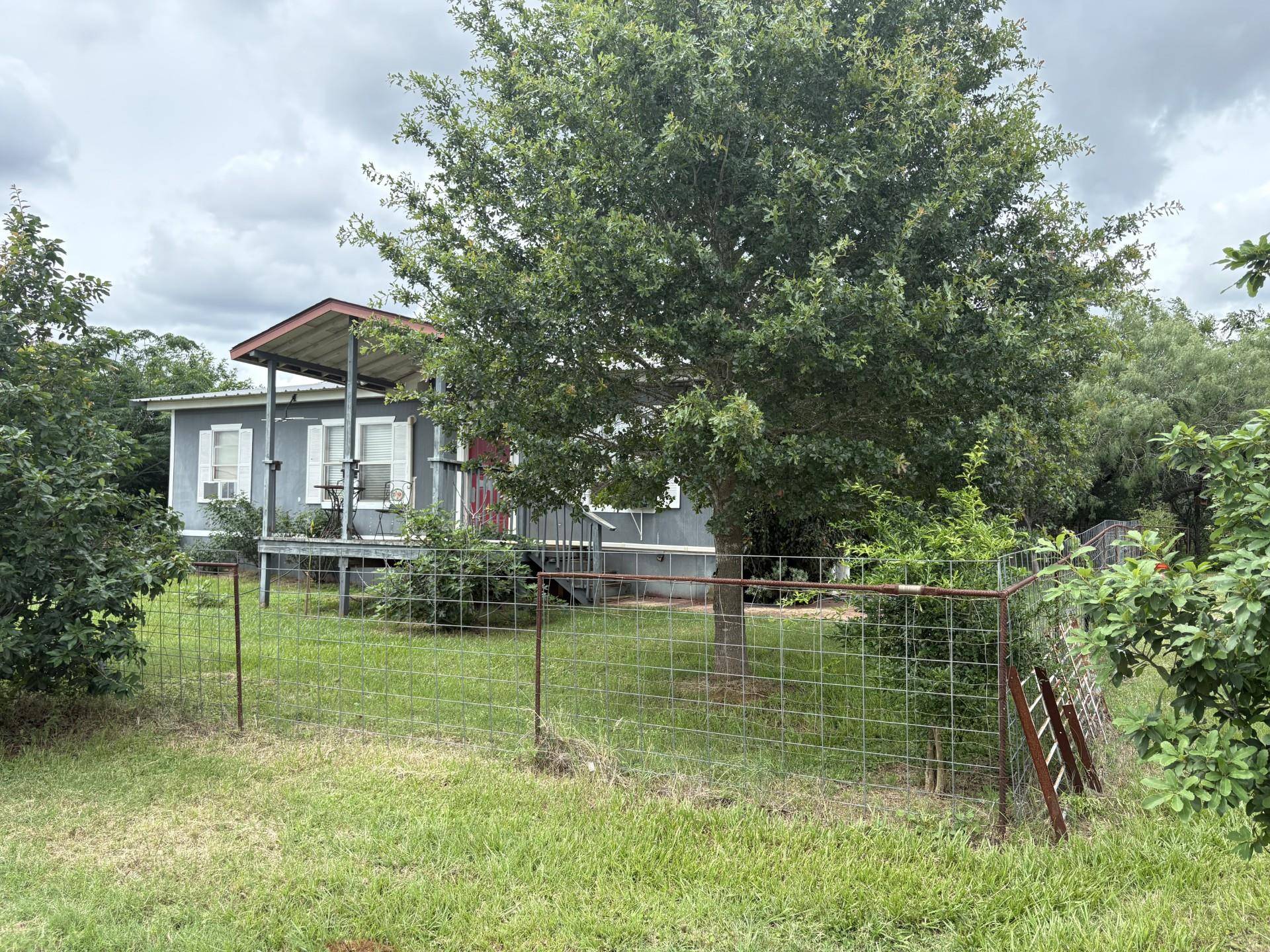2990 S 304 HWY, Rosanky, TX 78953