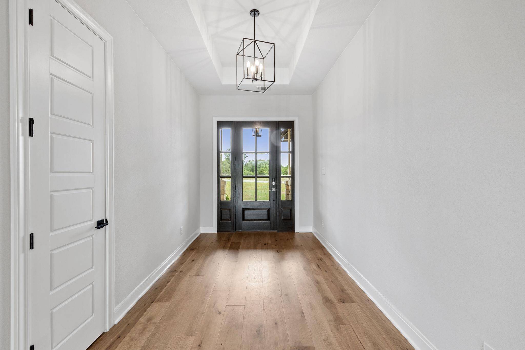 225 Spicewood Trails DR, Spicewood, TX 78669