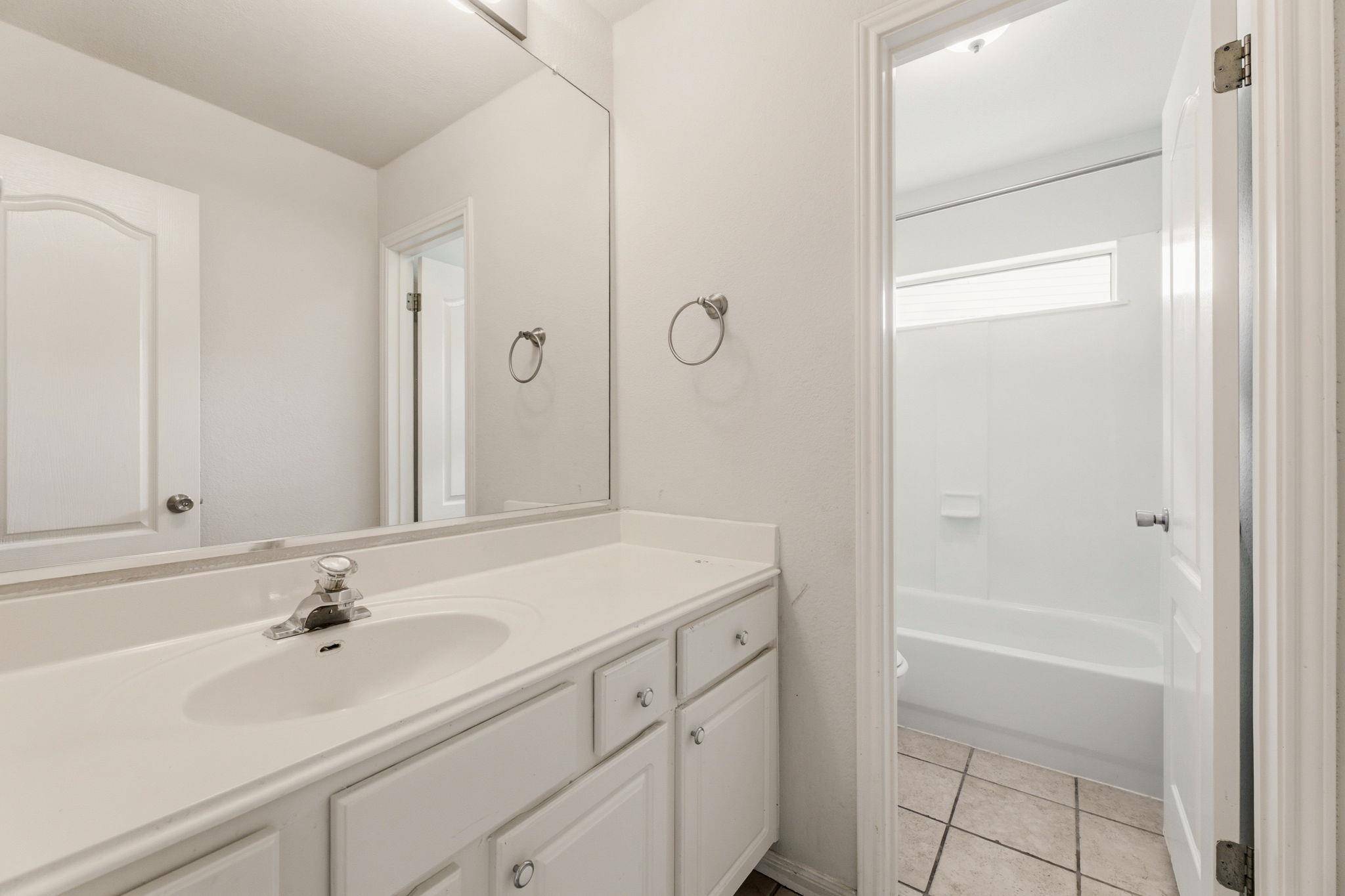 406 Bellaire Oaks DR, Pflugerville, TX 78660