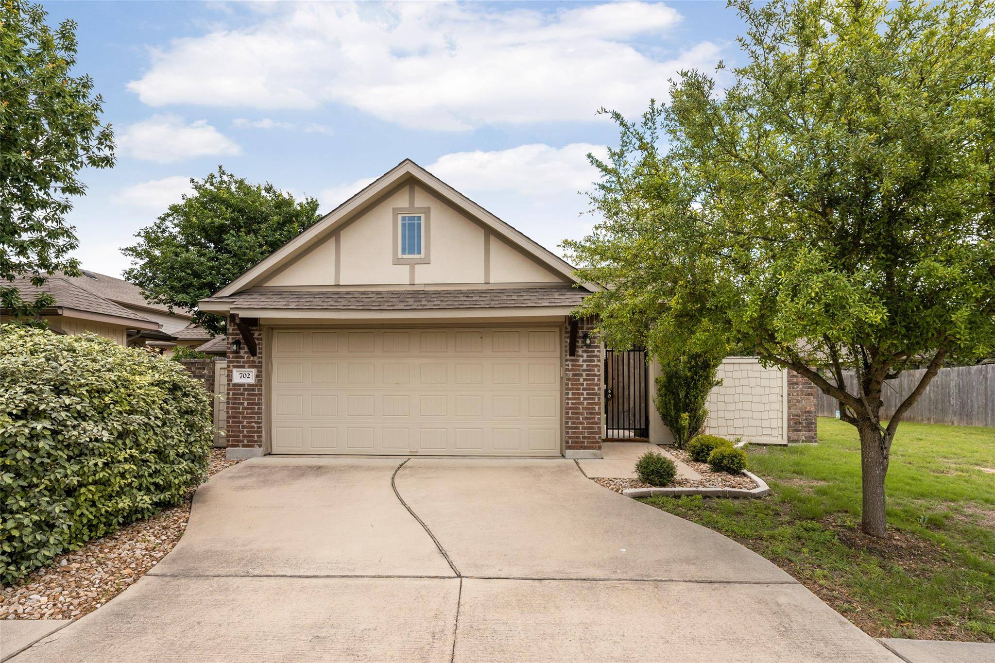 702 Silo ST, San Marcos, TX 78666