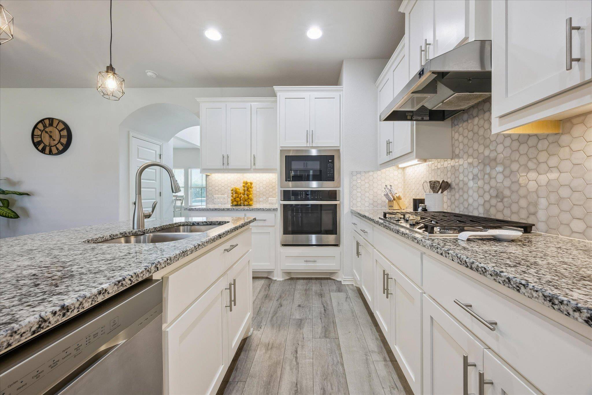 8720 Mina DR, Austin, TX 78747