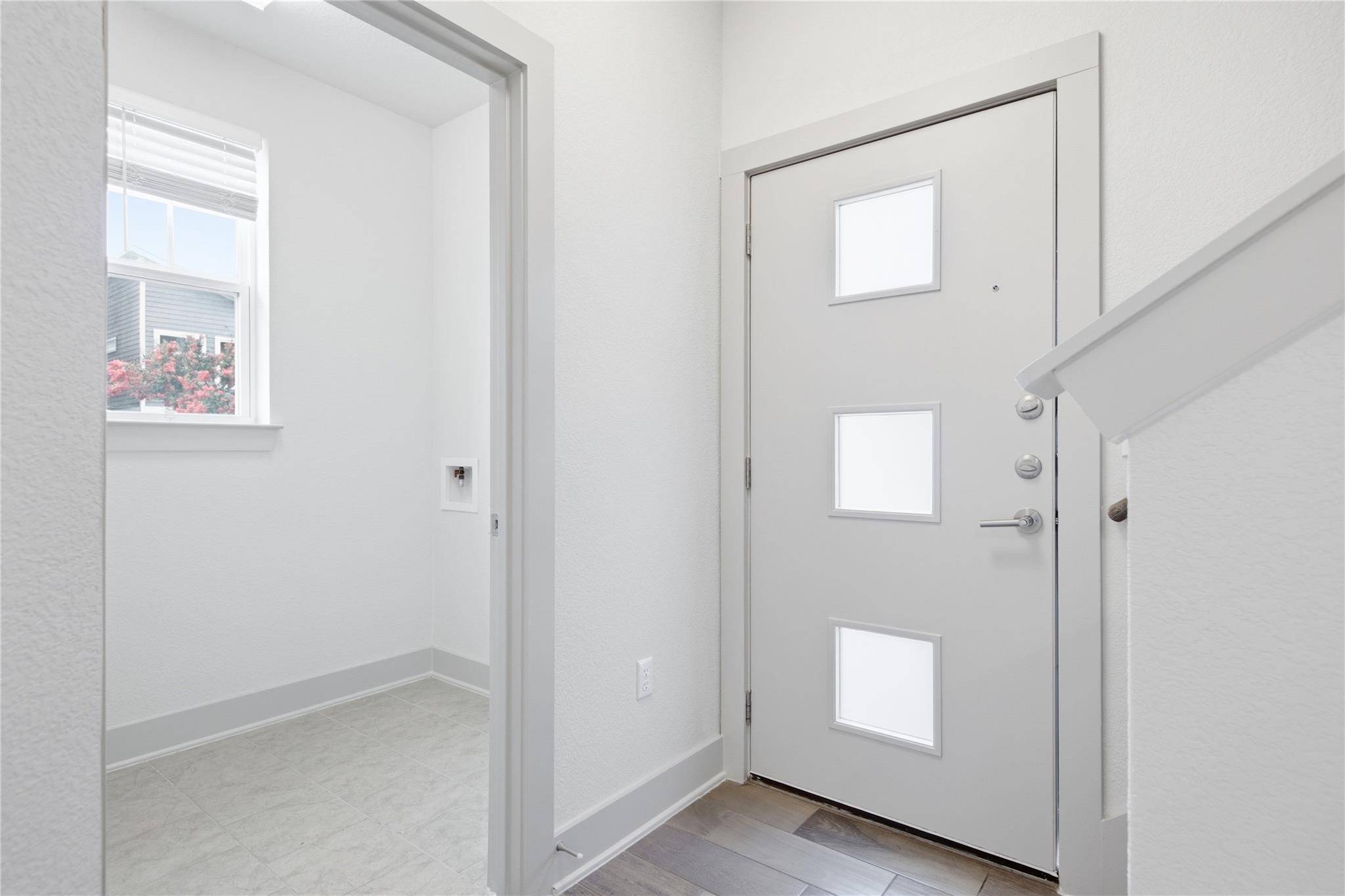 2021 Sharper Mews LN, Austin, TX 78741