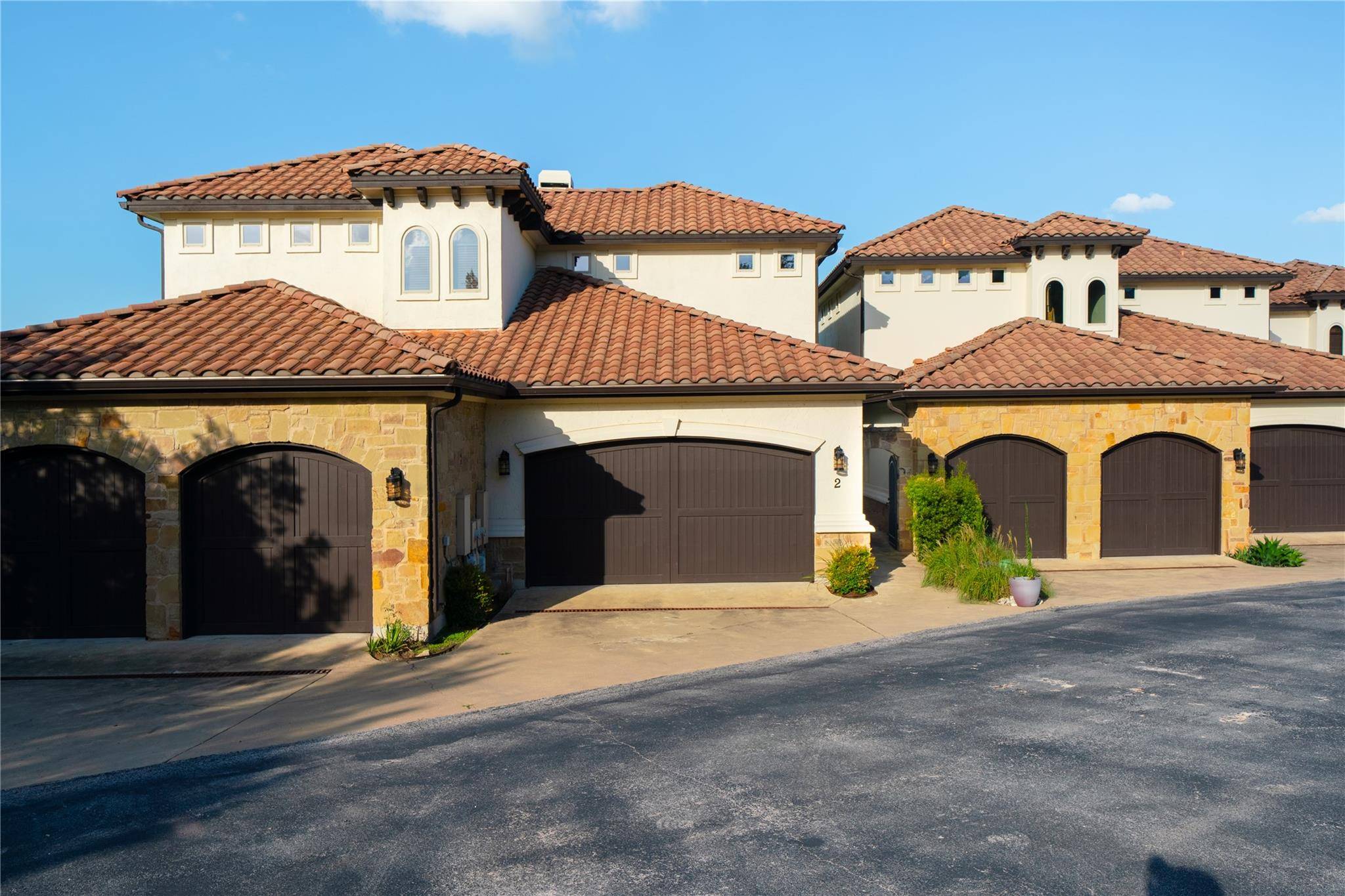 17545 Reed Park RD #2, Jonestown, TX 78645