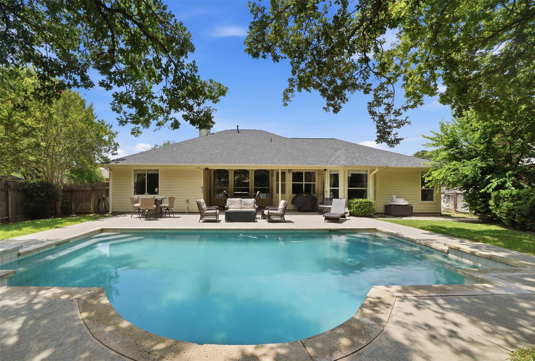 4022 Honey Bear LOOP, Round Rock, TX 78681
