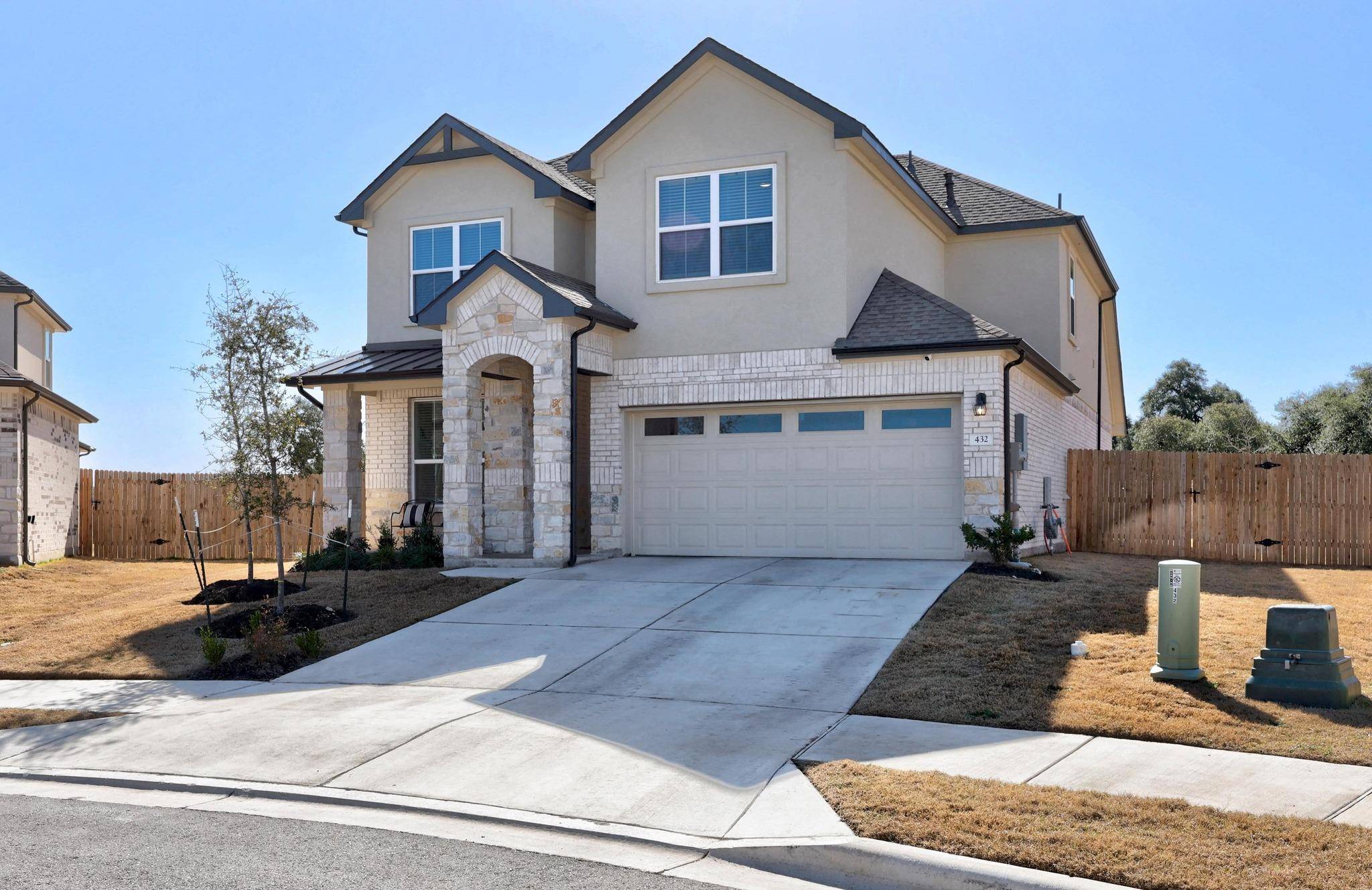 432 Tinto ST, Leander, TX 78641