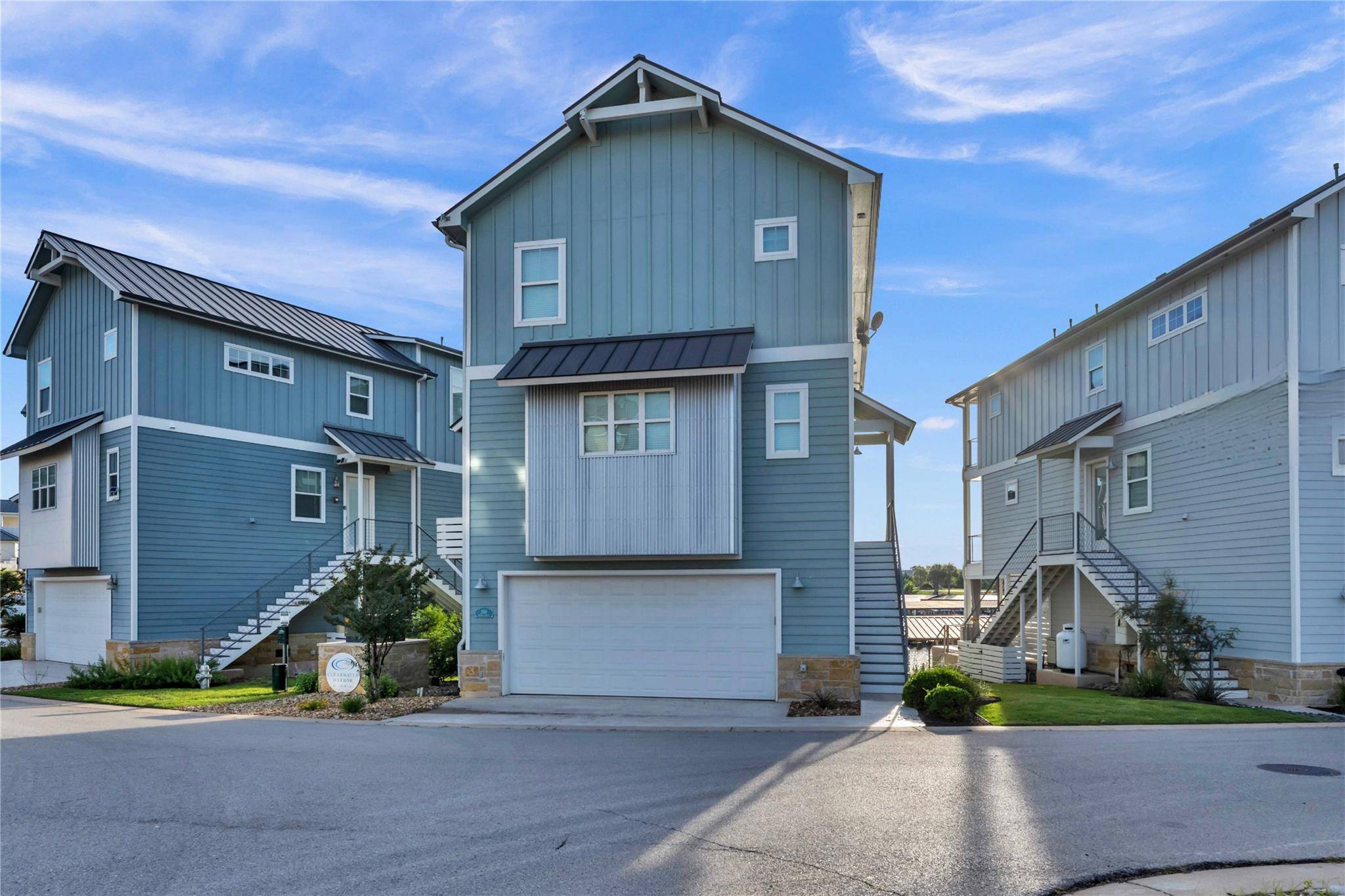 200 Marina Bluff, Kingsland, TX 78639