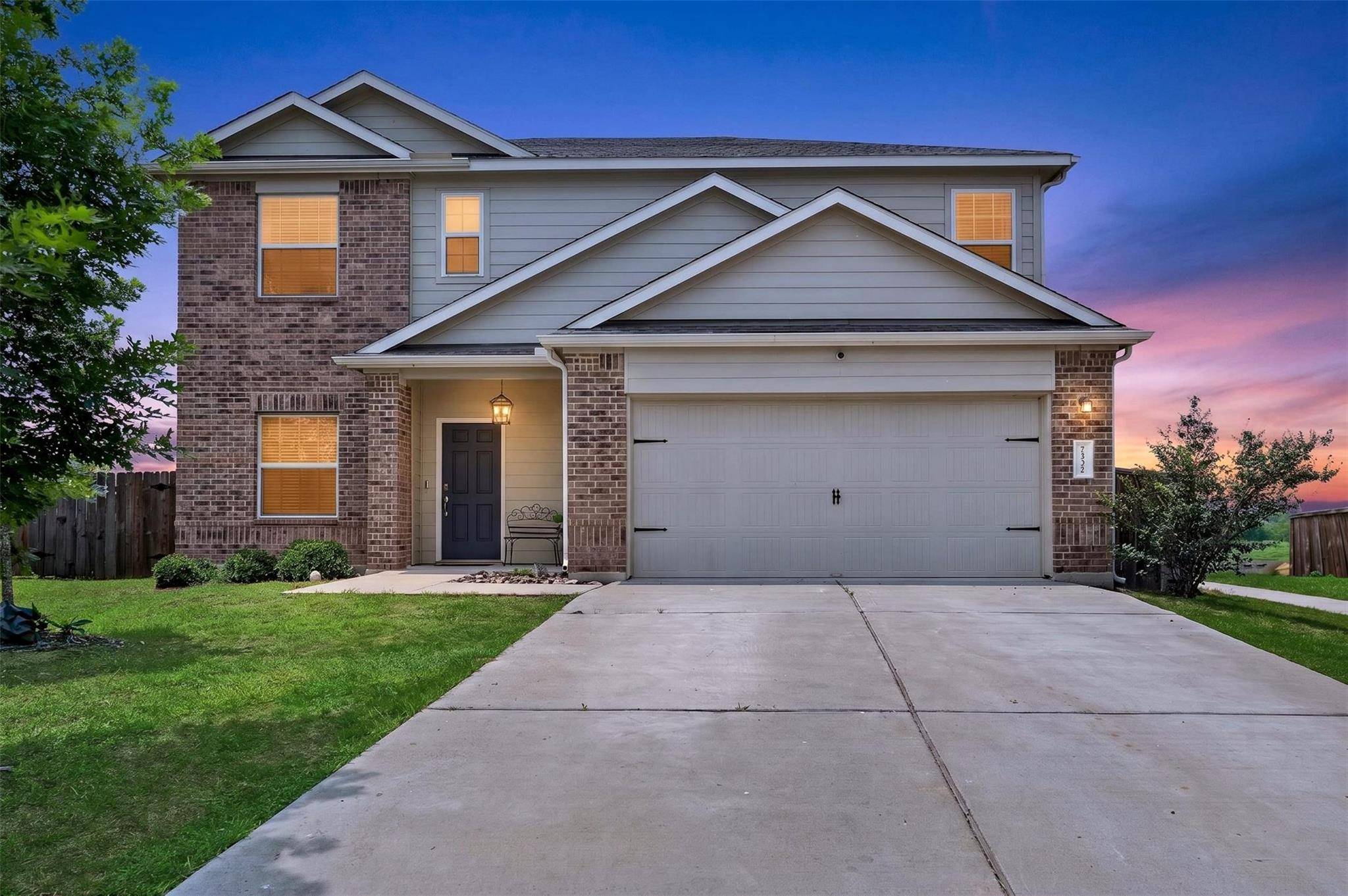 7332 Fall Ray DR, Del Valle, TX 78617
