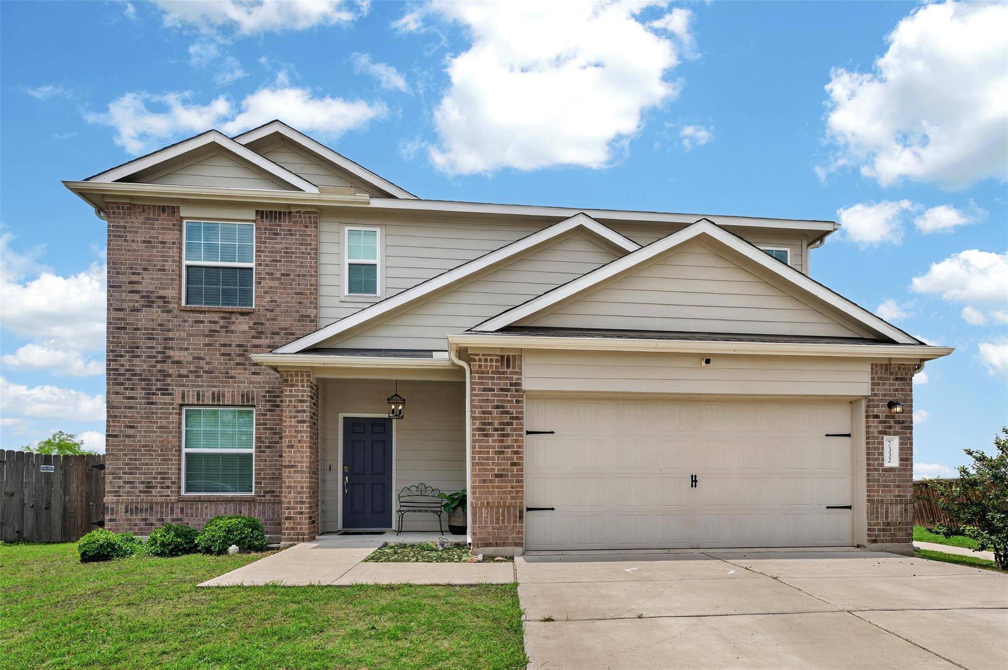 7332 Fall Ray DR, Del Valle, TX 78617