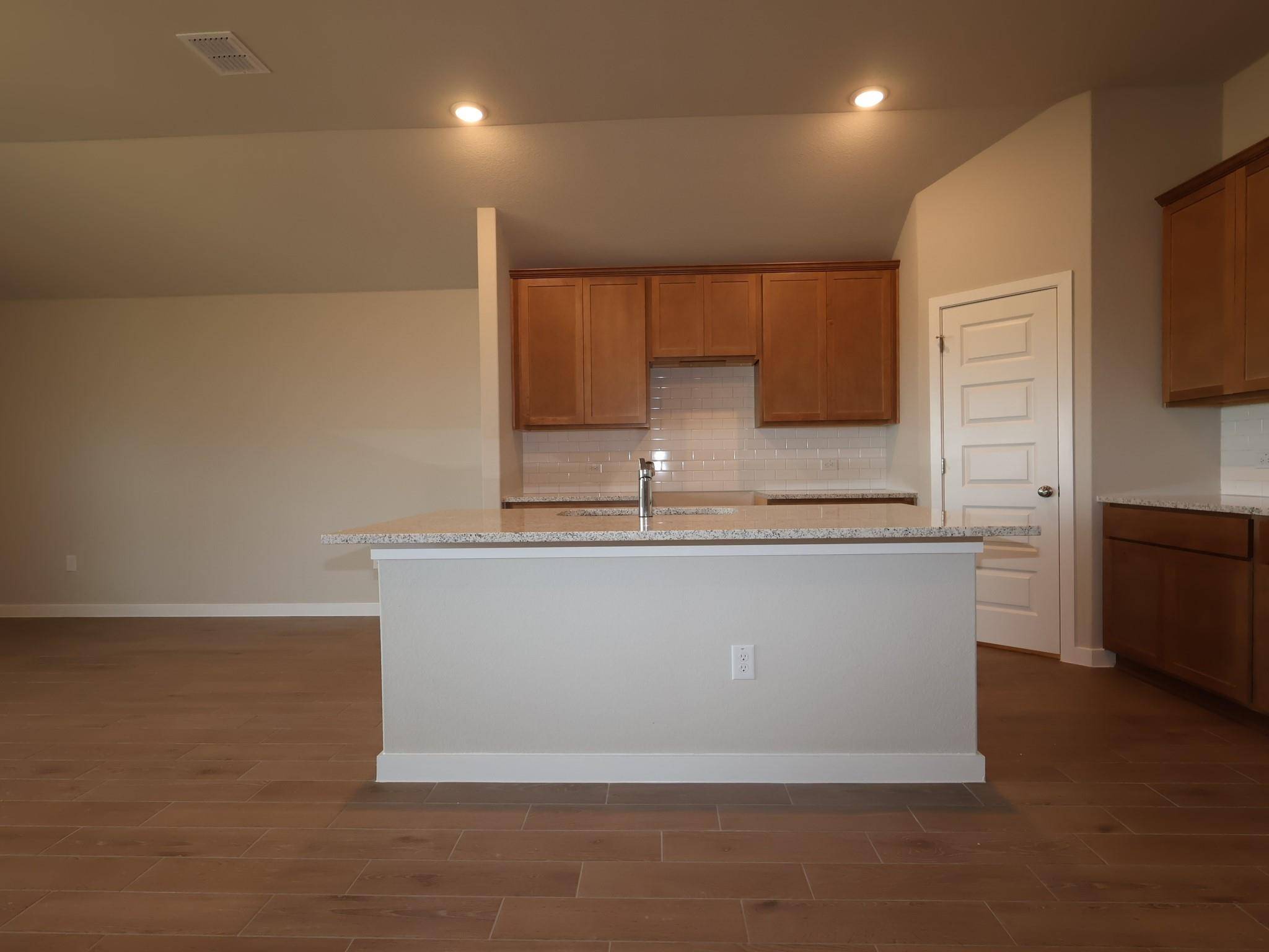 12404 Setting Peak LN, Buda, TX 78610