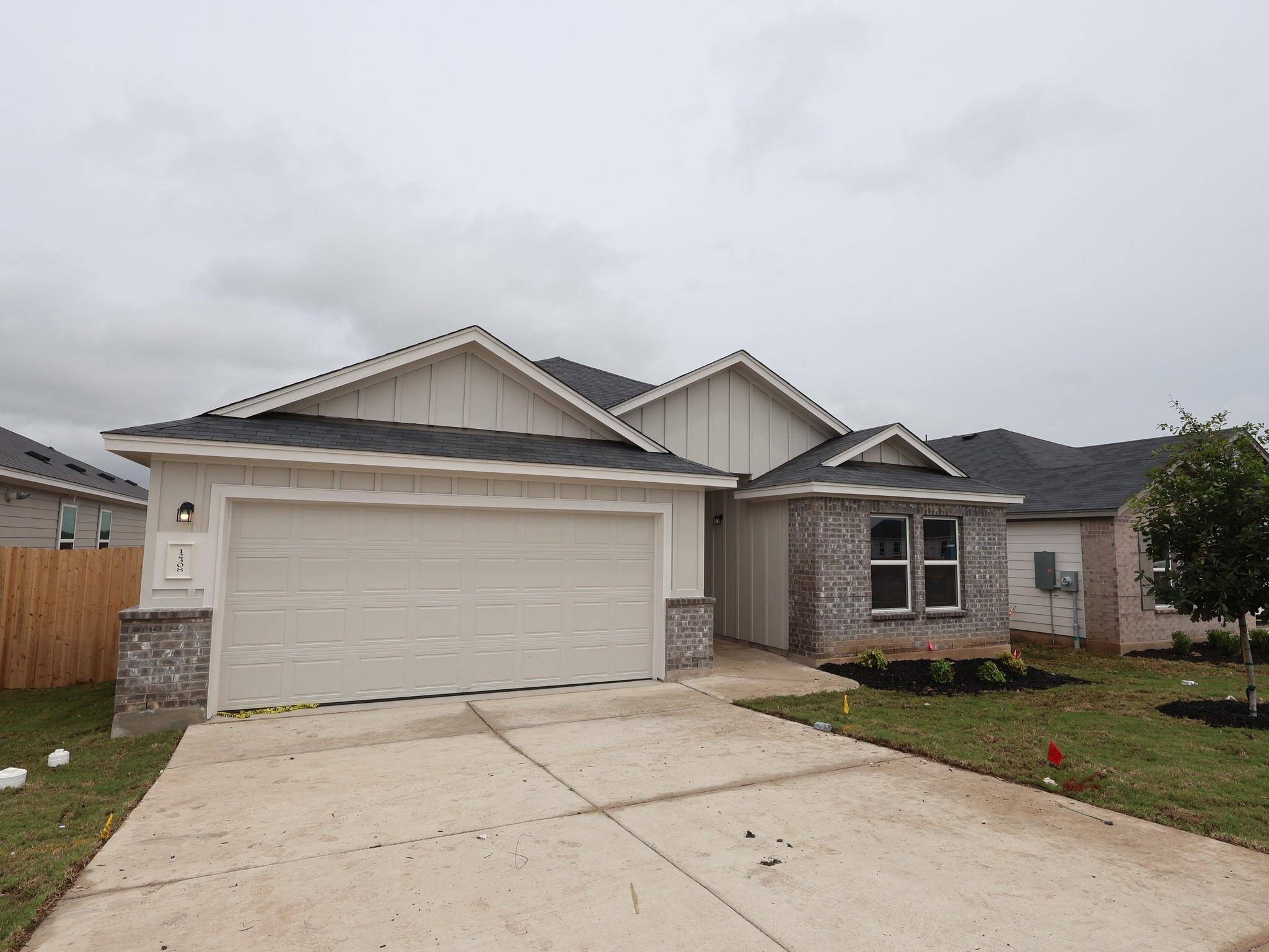 12308 Setting Peak LN, Buda, TX 78610
