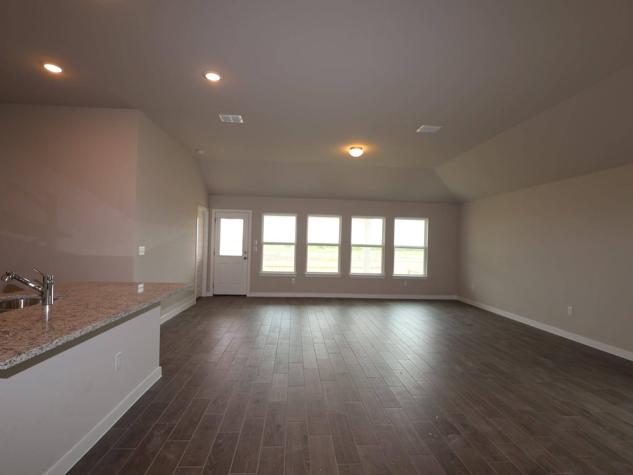 12308 Setting Peak LN, Buda, TX 78610