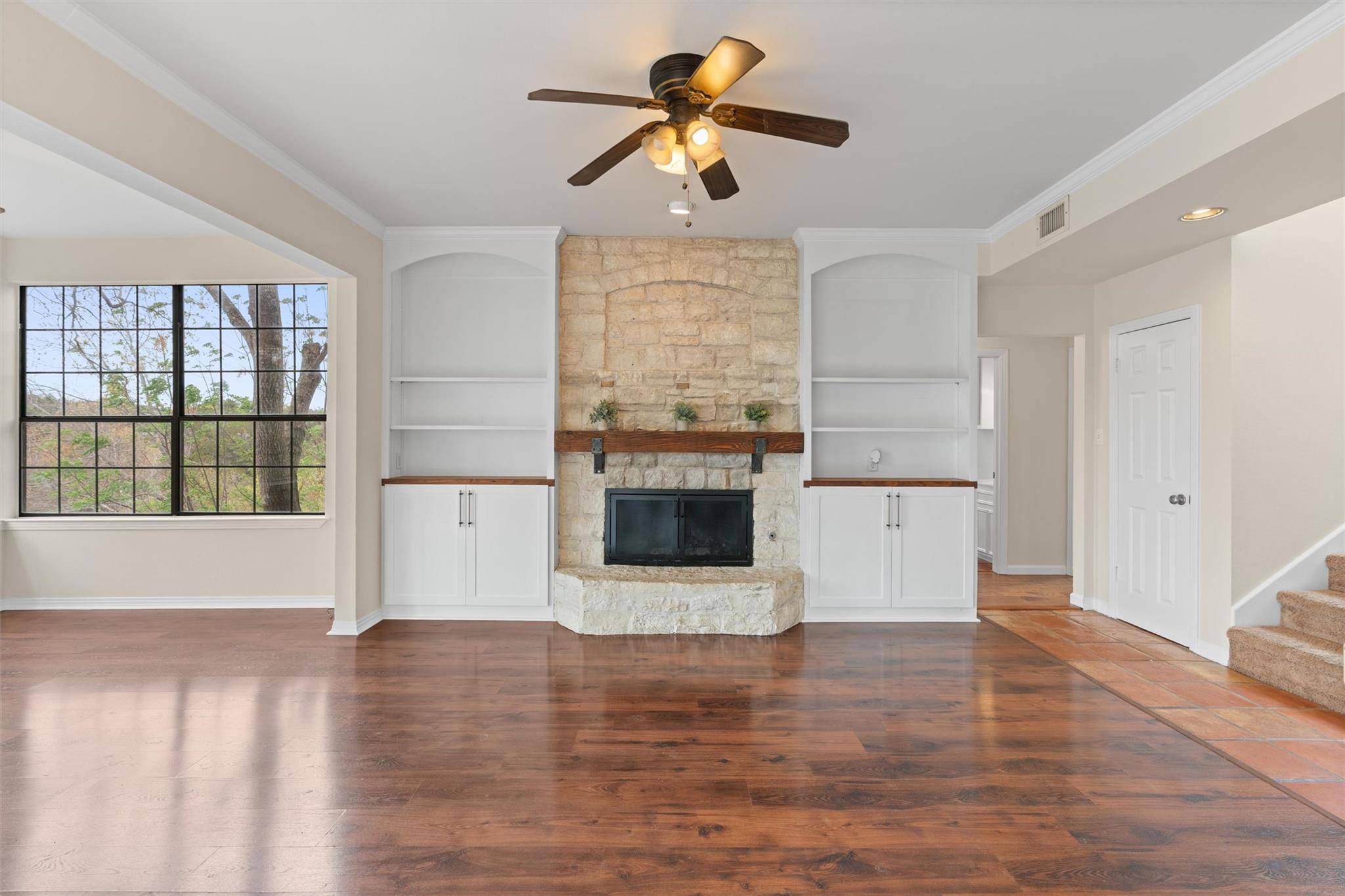 17511 E Darleen DR, Leander, TX 78641