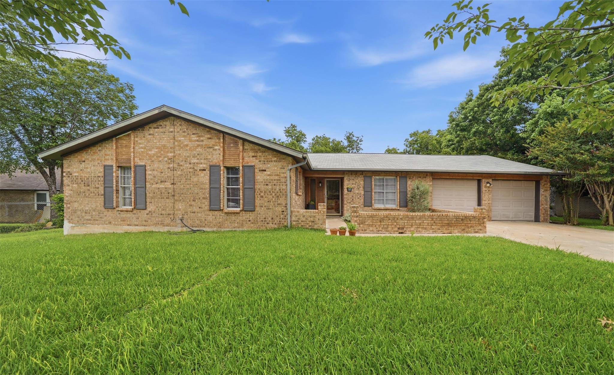 304 White Wing WAY, Round Rock, TX 78664