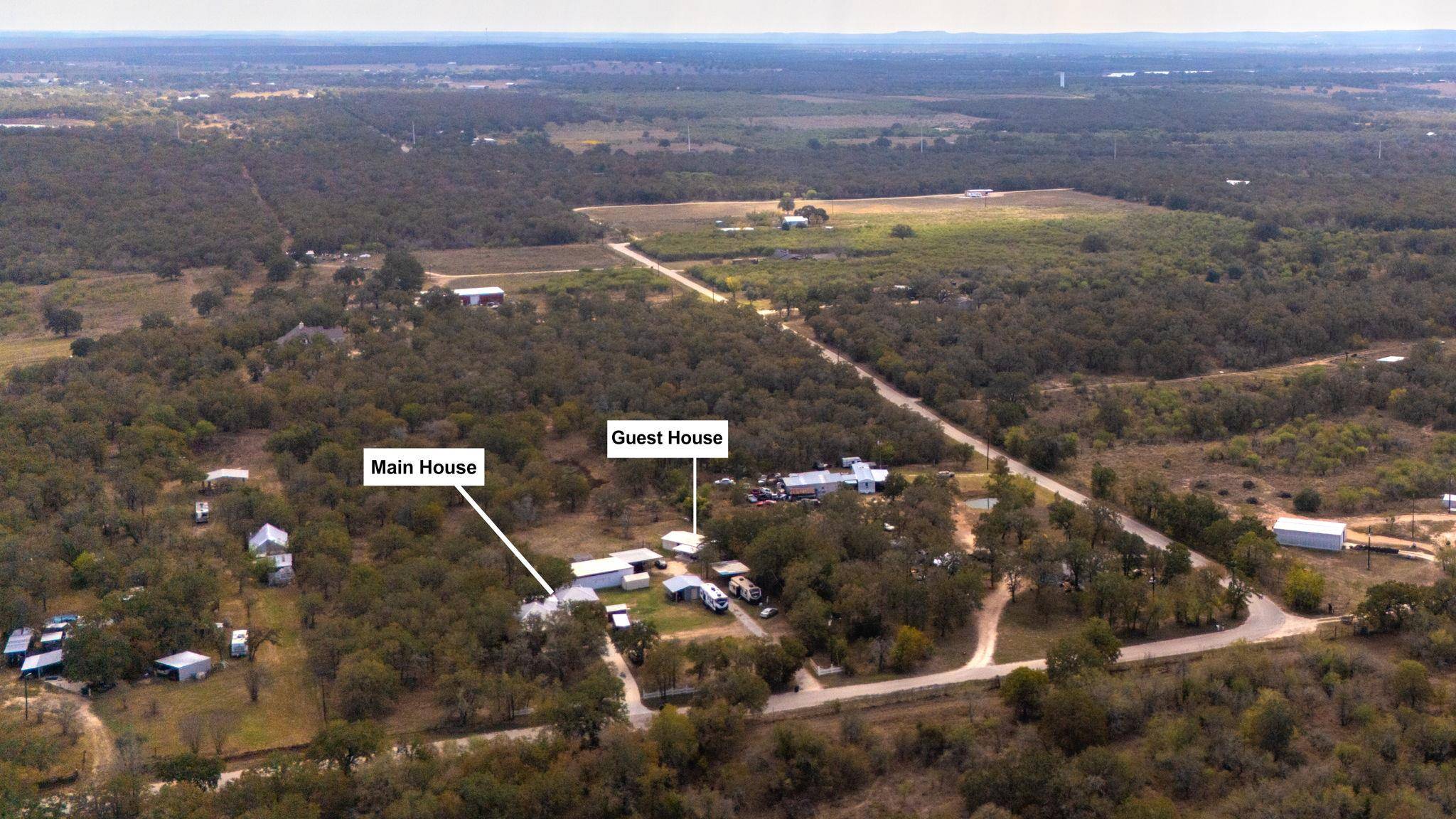 771 Hillje RD, Kingsbury, TX 78638