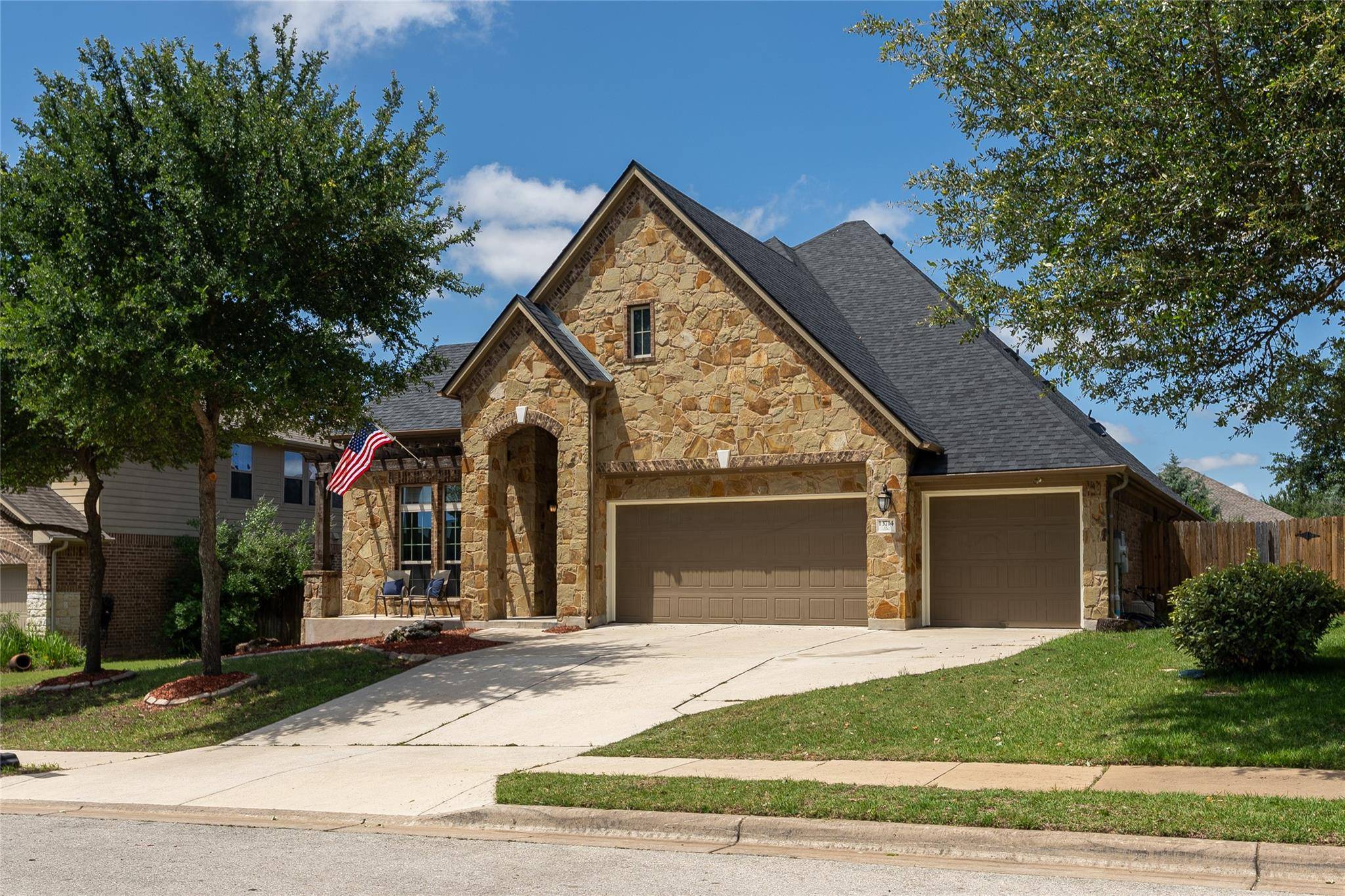 13714 Mesa Verde DR, Austin, TX 78737