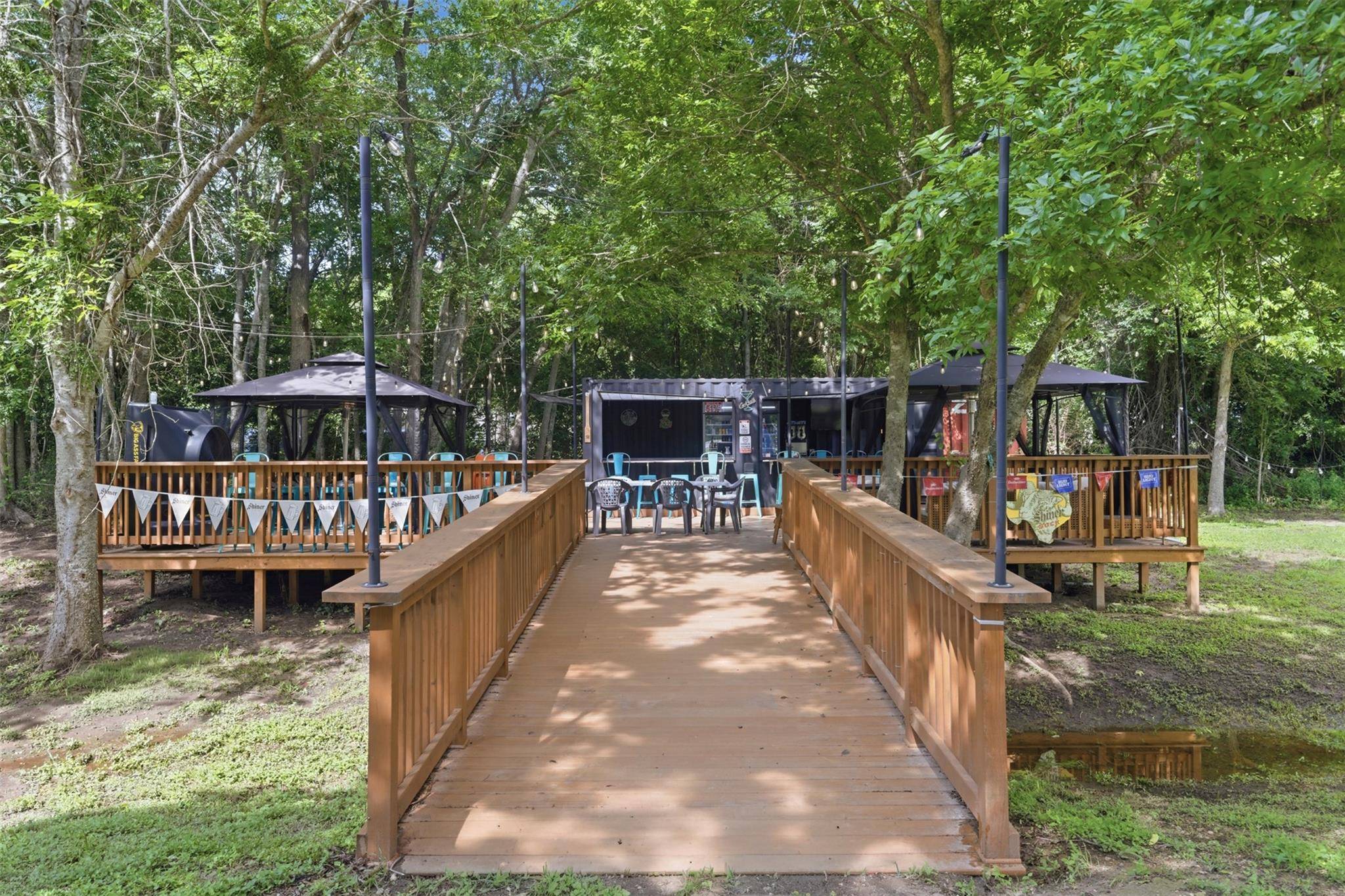 320 S Wilcox ST, Rockdale, TX 76567