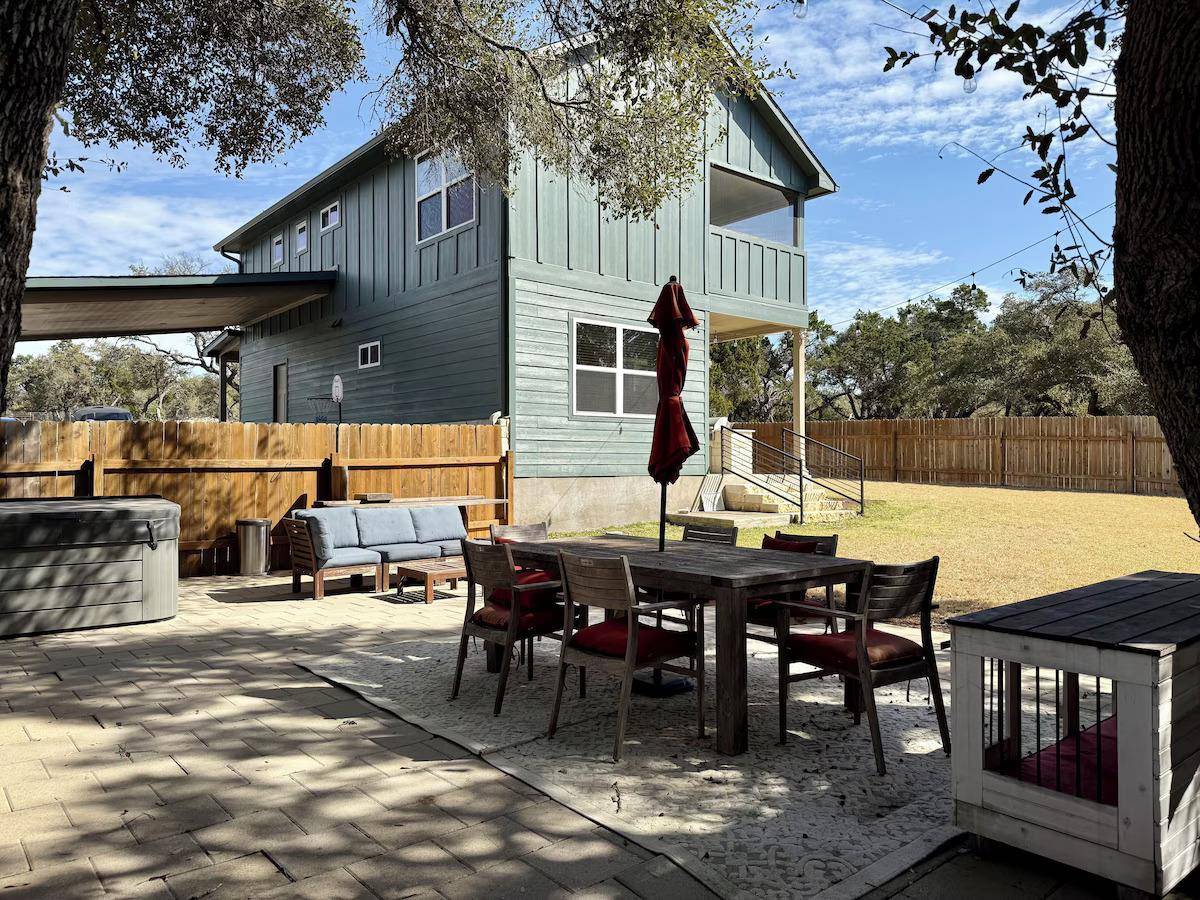 11605 Fitzhugh RD, Austin, TX 78736