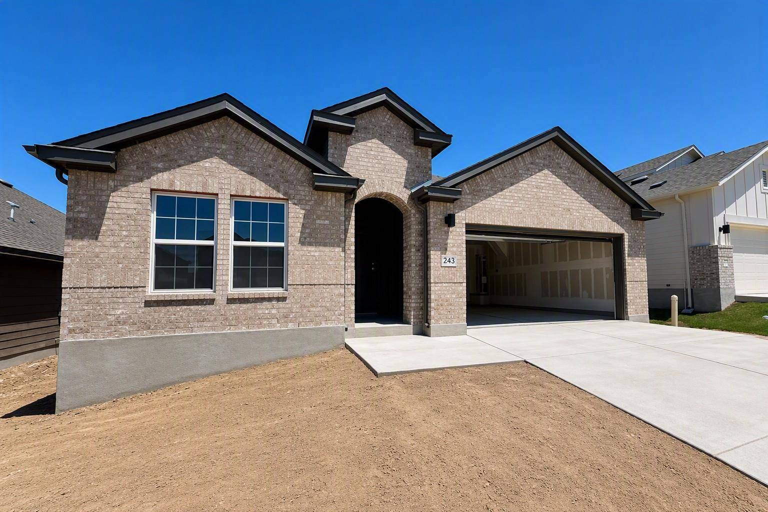 225 Seattle Slew DR, Jarrell, TX 76537