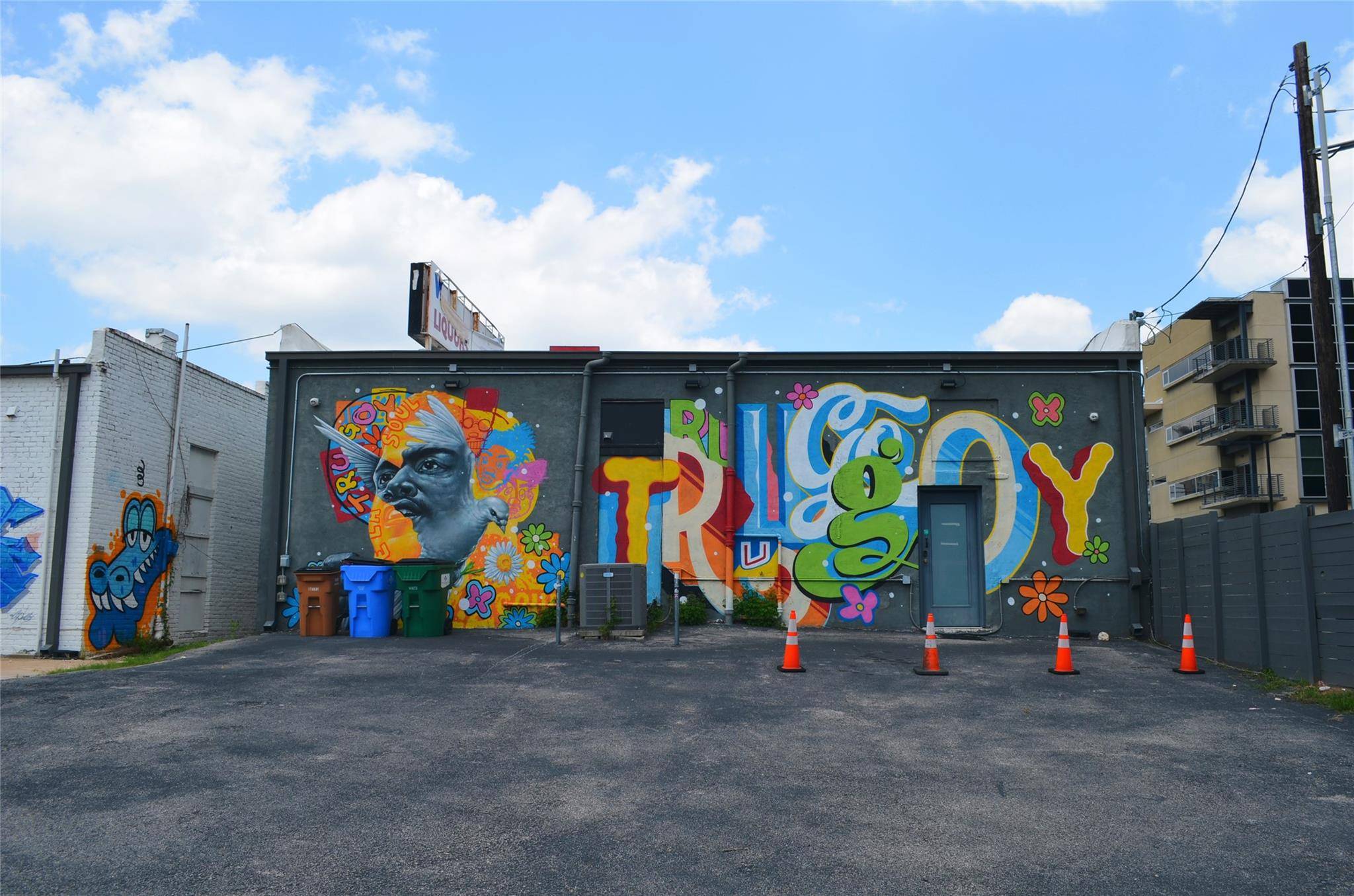 805 E 6th ST, Austin, TX 78701