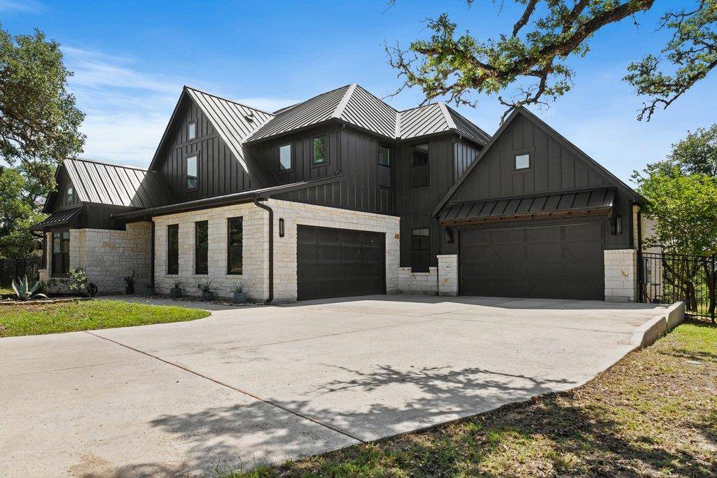 461 Crosswater LN, Dripping Springs, TX 78620