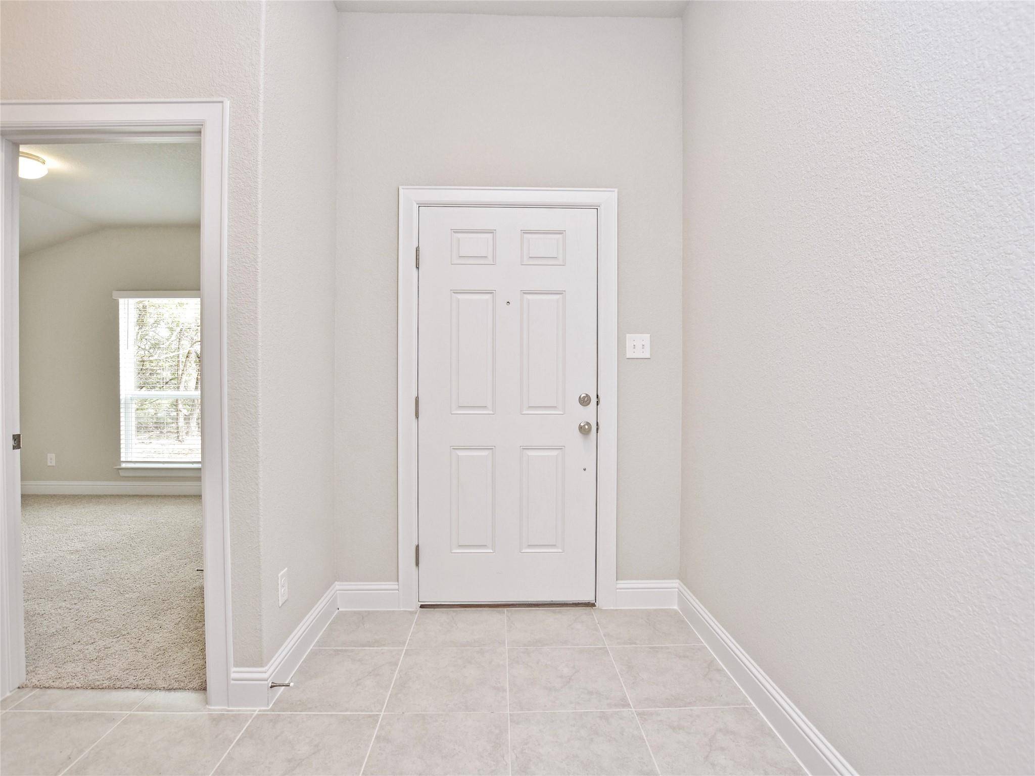 8116 Bronco LN, Lago Vista, TX 78645