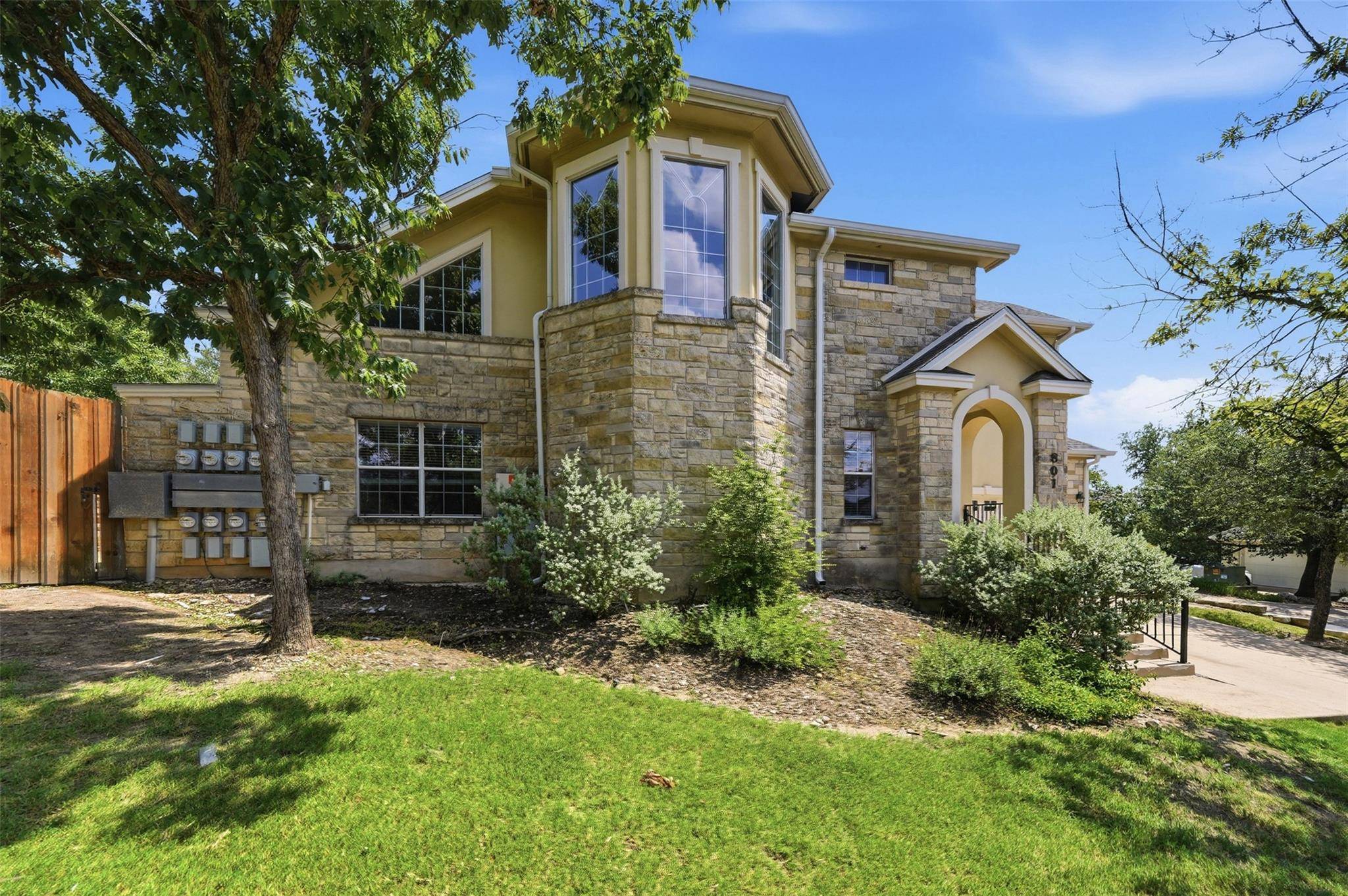 10300 Morado CV #801, Austin, TX 78759