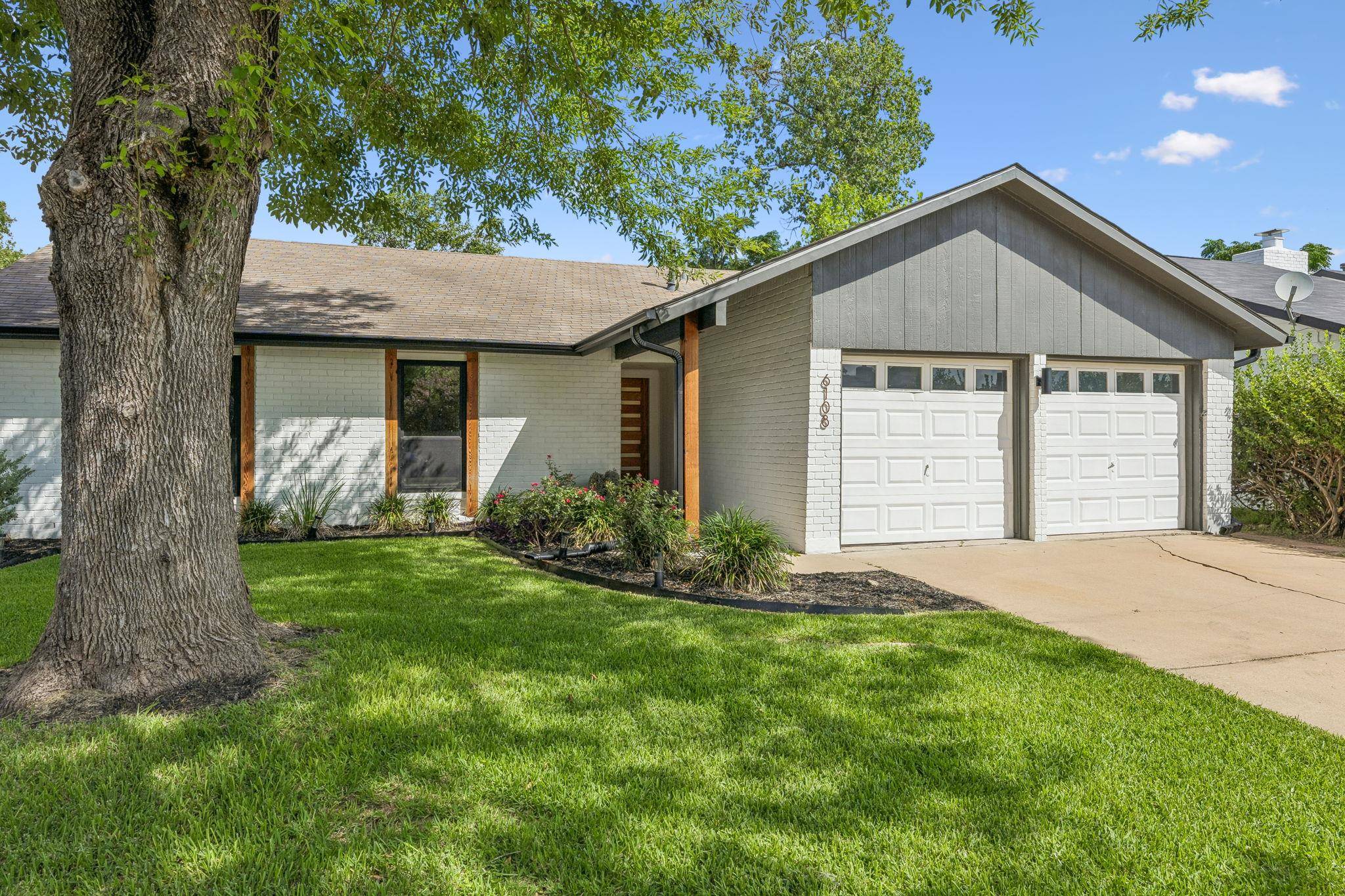 6108 Bridlington CIR, Austin, TX 78745