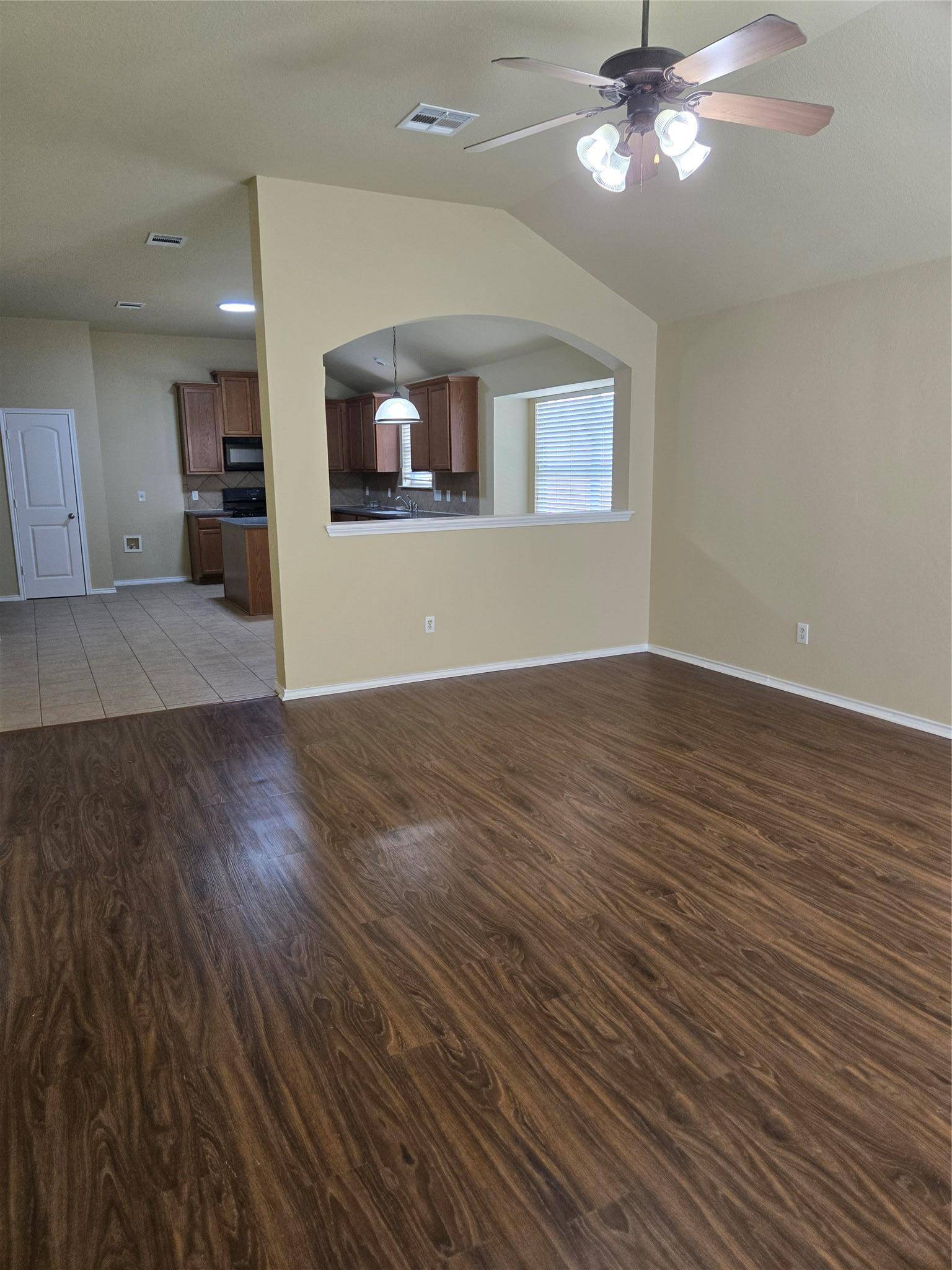 2118 Rachel LN, Round Rock, TX 78664