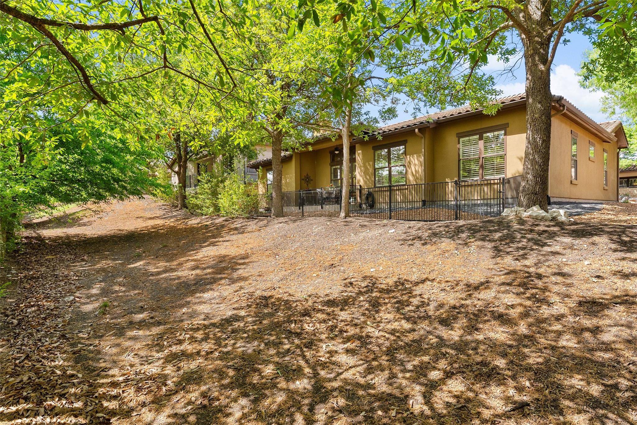 205 Amiata Ave #96, Lakeway, TX 78734