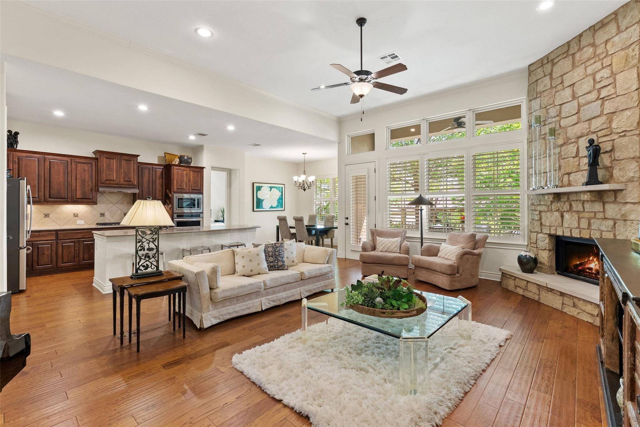 205 Amiata Ave #96, Lakeway, TX 78734
